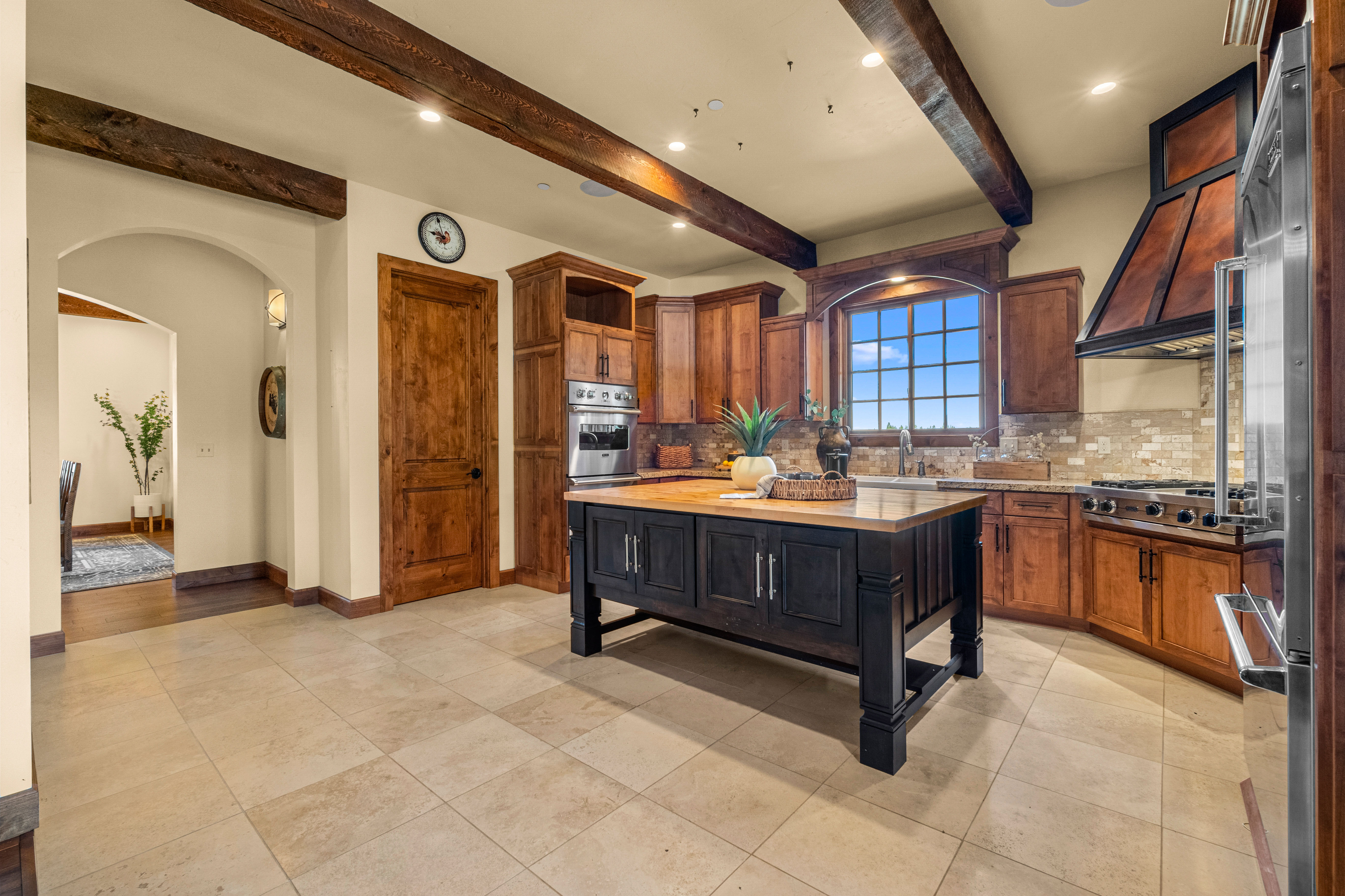  7330 Perry Creek Road, Somerset, CA 95684 - 物件實景