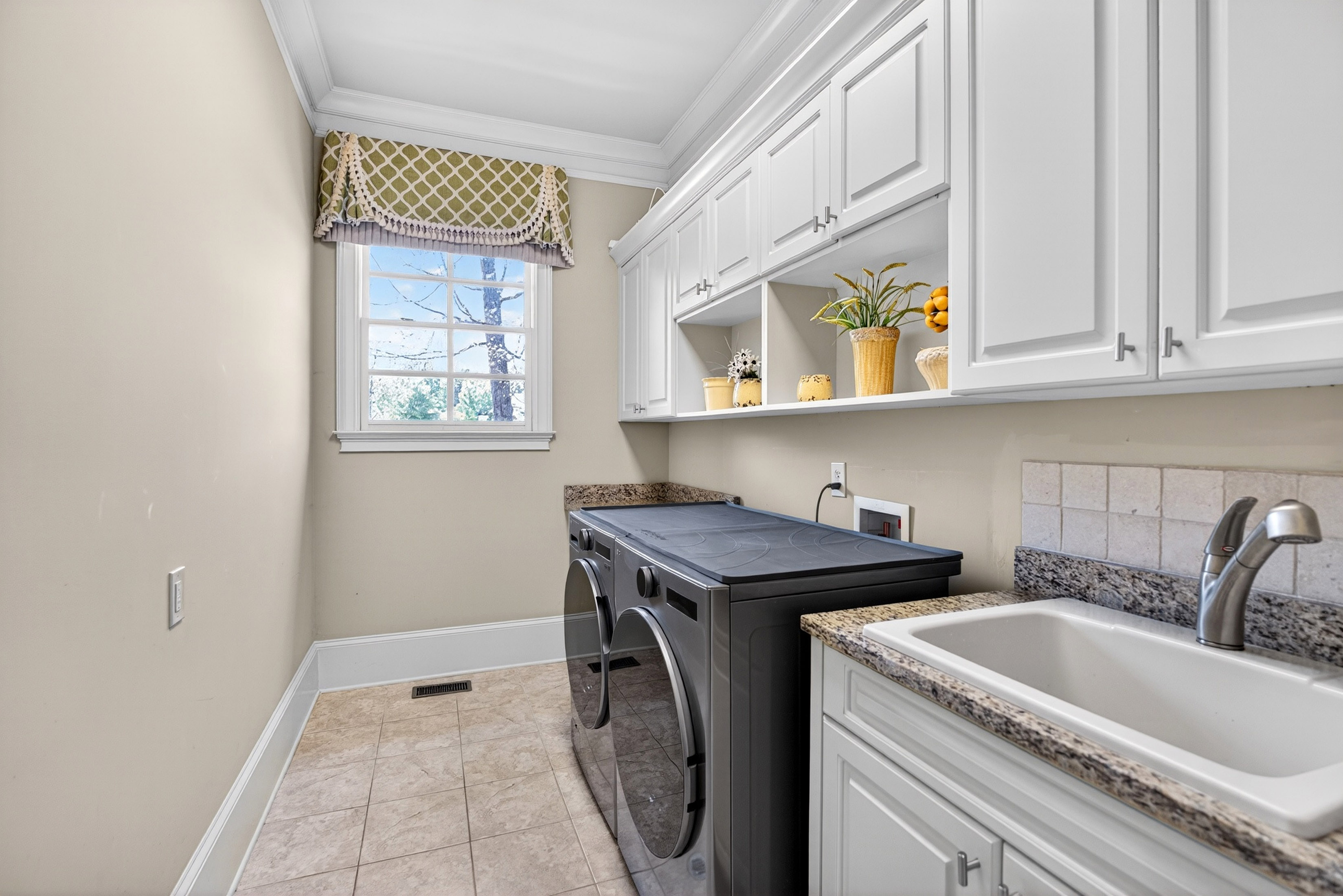  Luxury French Estate with Sweeping Golf Course Views - 物件實景