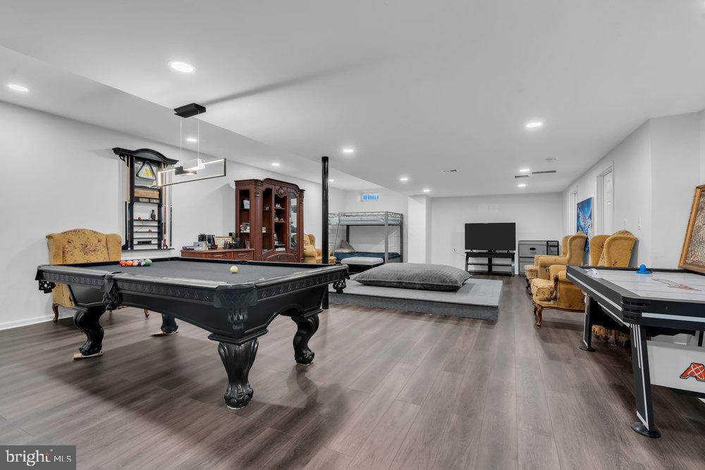 Bordentown, New Jersey, 08505, United States, 4 Bedrooms Bedrooms, ,3 BathroomsBathrooms,Residential,For Sale,1989199