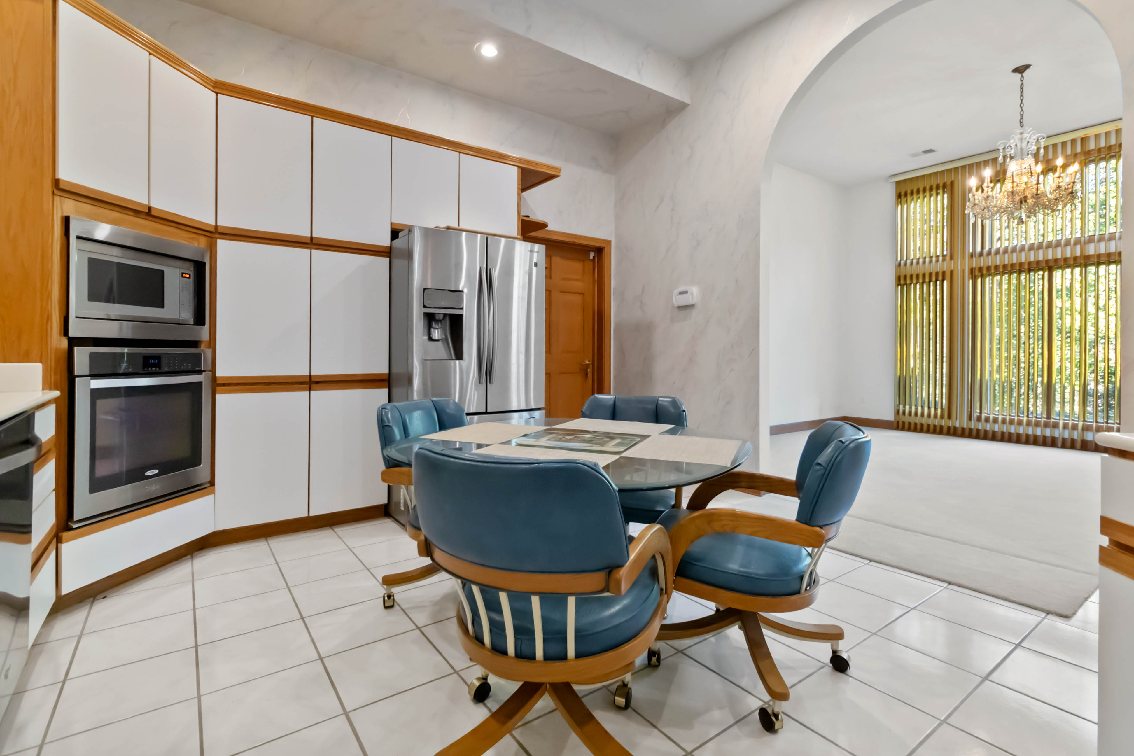 Somerset, Kentucky, 42501, United States, 4 Bedrooms Bedrooms, ,3 BathroomsBathrooms,Residential,For Sale,1980491