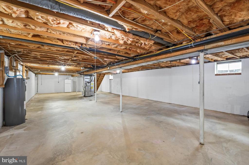 Fredericksburg, Virginia, 22401, United States, 3 Bedrooms Bedrooms, ,3 BathroomsBathrooms,Residential,For Sale,1903786