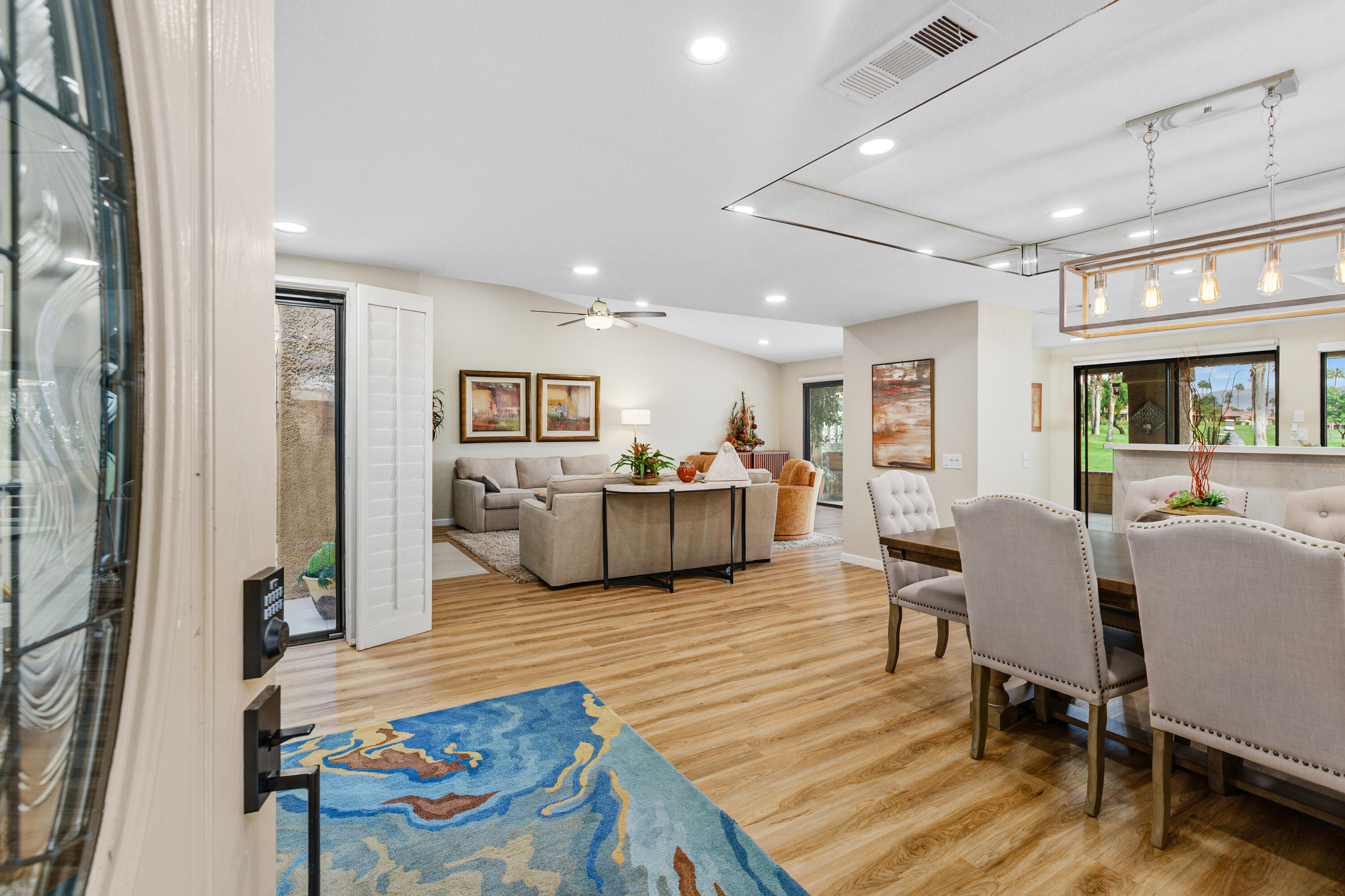 Palm Desert, California, 92260, United States, 3 Bedrooms Bedrooms, ,2 BathroomsBathrooms,Residential,For Sale,1993361