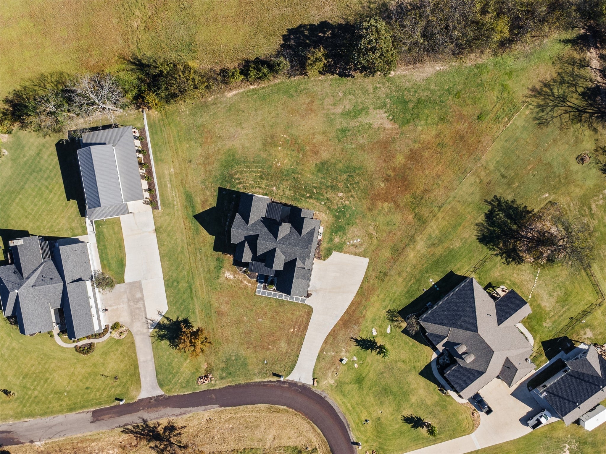 Sulphur Springs, Texas, 75482, United States, 4 Bedrooms Bedrooms, ,4 BathroomsBathrooms,Residential,For Sale,1990973