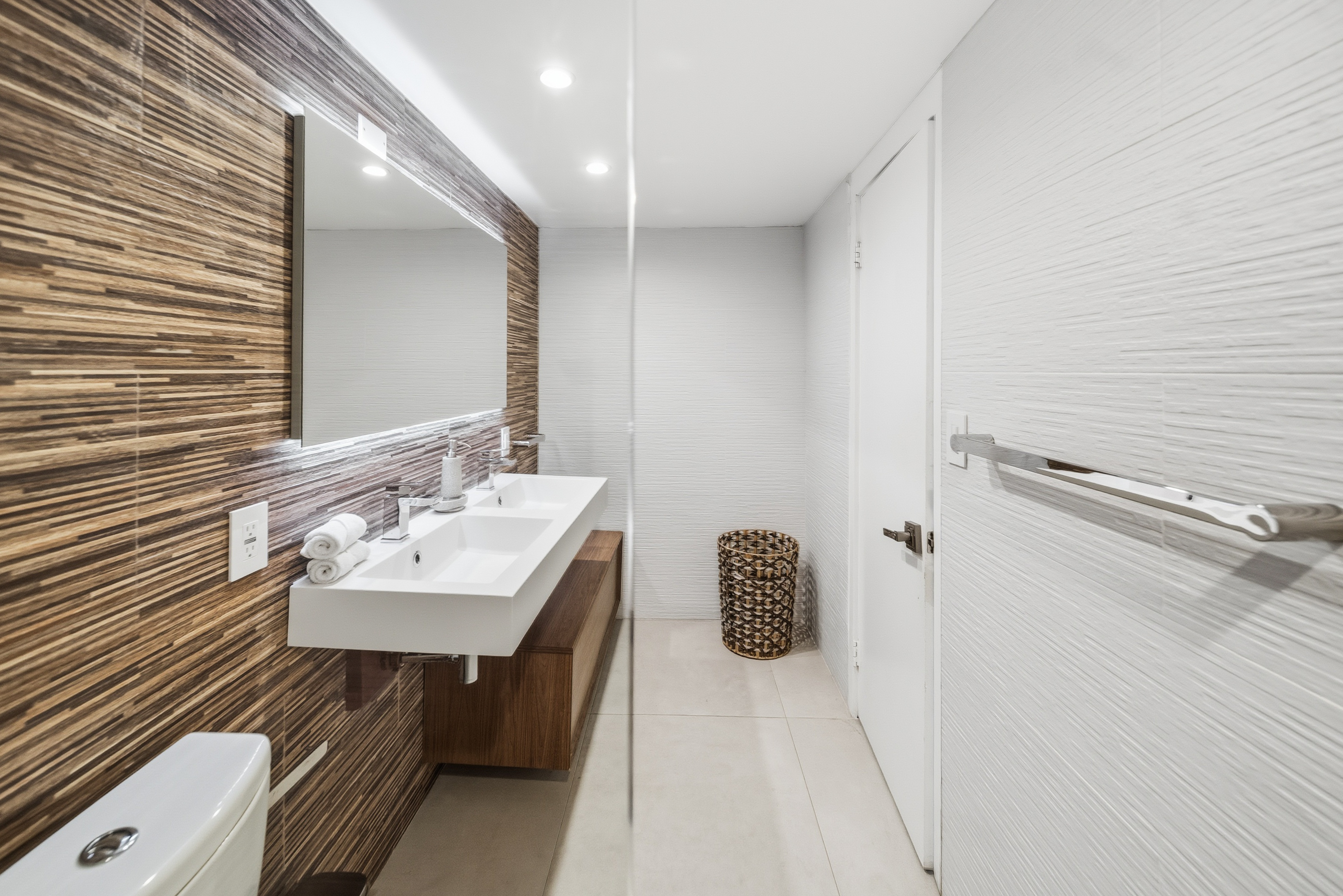  5750 Collins Ave, Miami Beach, FL, 33140 - 物件實景