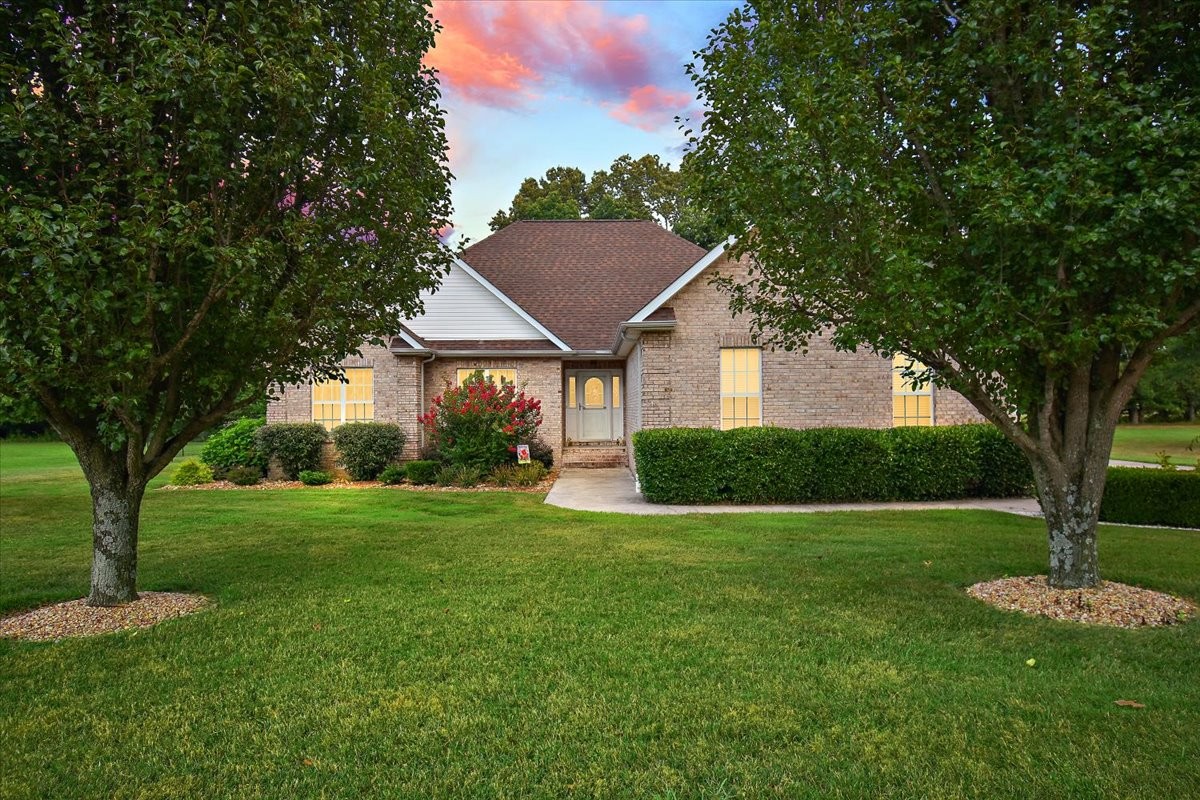 Manchester, Tennessee, 37355, United States, 3 Bedrooms Bedrooms, ,2 BathroomsBathrooms,Residential,For Sale,1907523