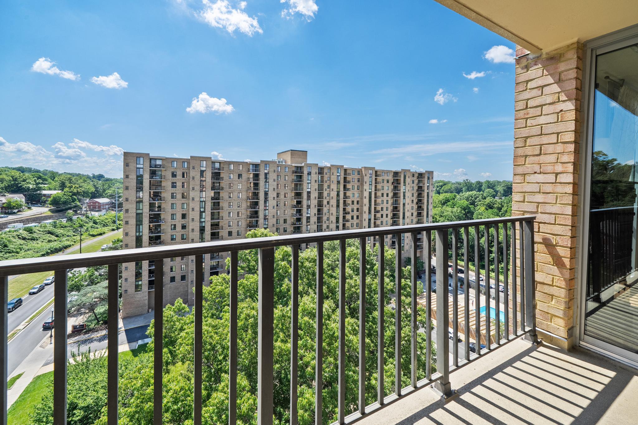  4600 S Four Mile Run Drive, Arlington, VA, 22204 - 物件實景
