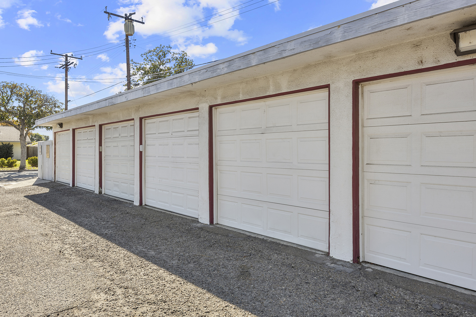 Fullerton, California, 92831, United States, 2 Bedrooms Bedrooms, ,1 BathroomBathrooms,Residential,For Sale,2002519