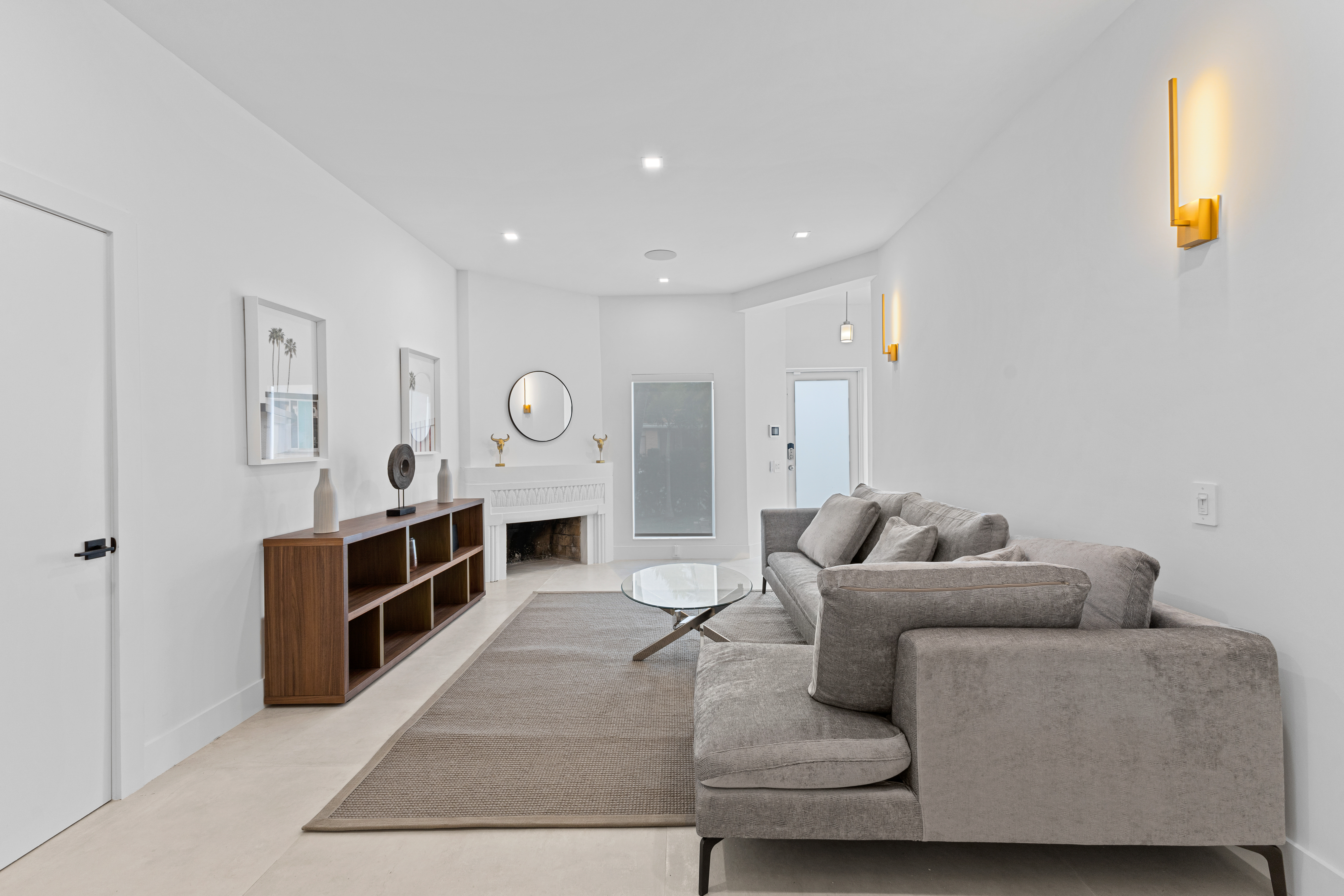  8926 Emerson Ave, Surfside, FL, 33154 - 物件實景