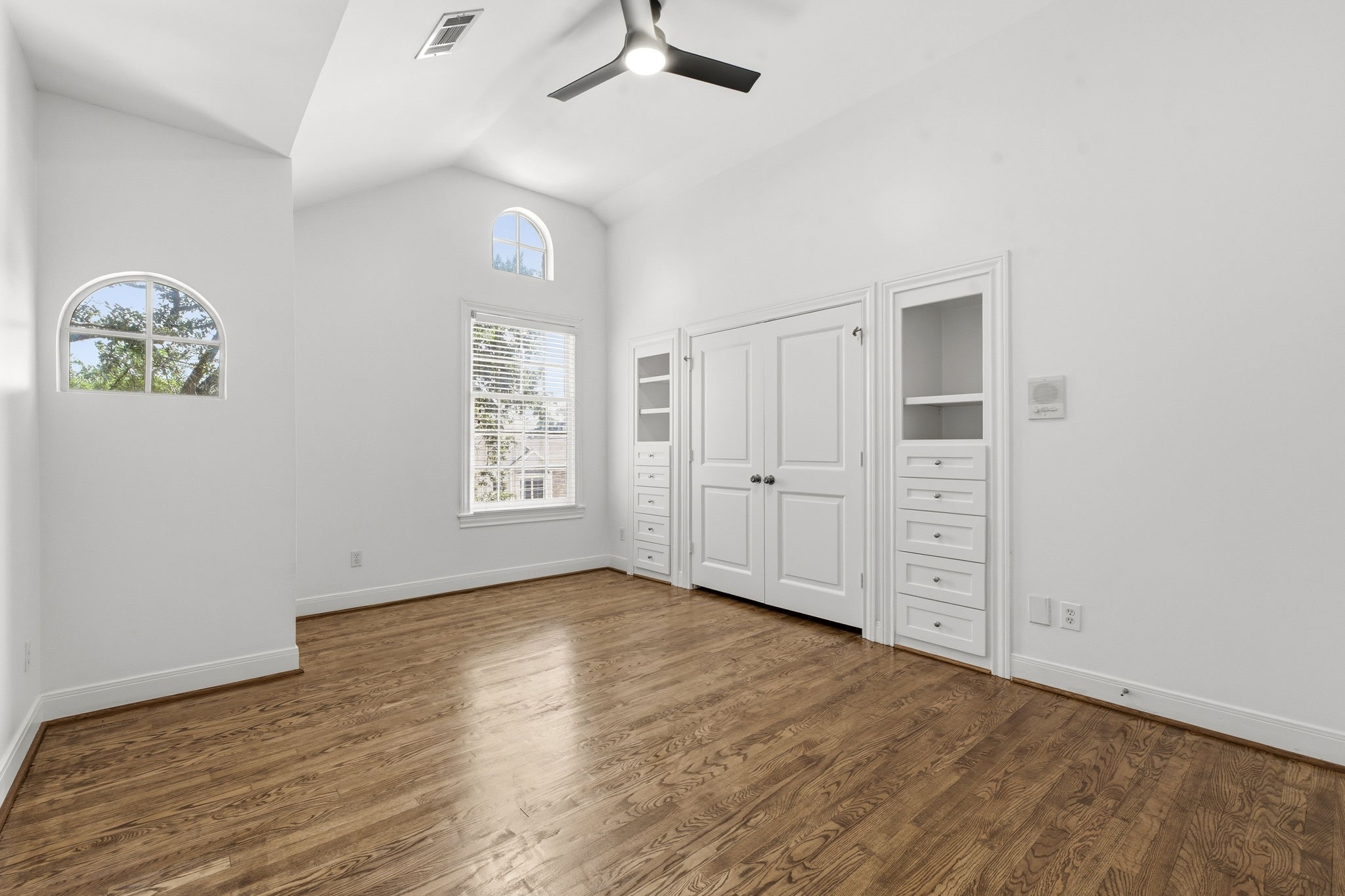  1647 Bonnie Brae Street - 物件實景