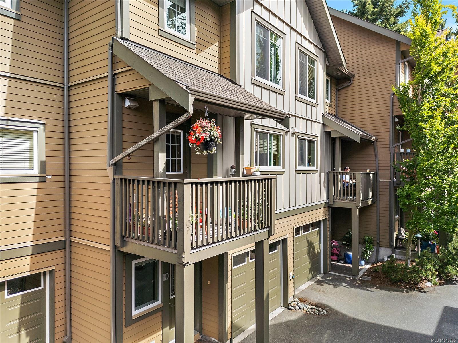 VICTORIA, British Columbia, V8T 0A3, CA, 3 Bedrooms Bedrooms, ,Residential,For Sale,1950052