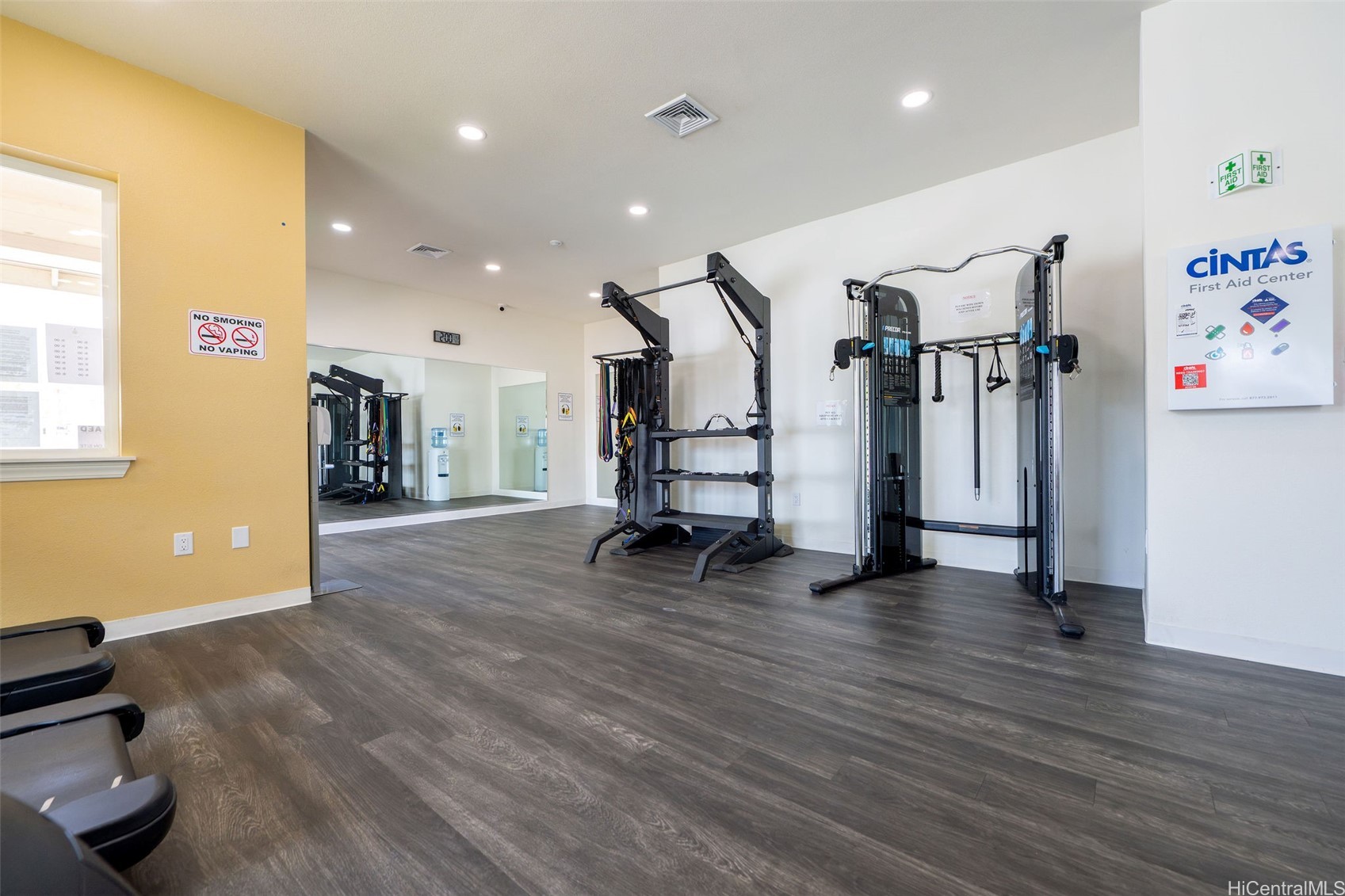 Kapolei, Hawaii, 96707, United States, 2 Bedrooms Bedrooms, ,2 BathroomsBathrooms,Residential,For Sale,1933025