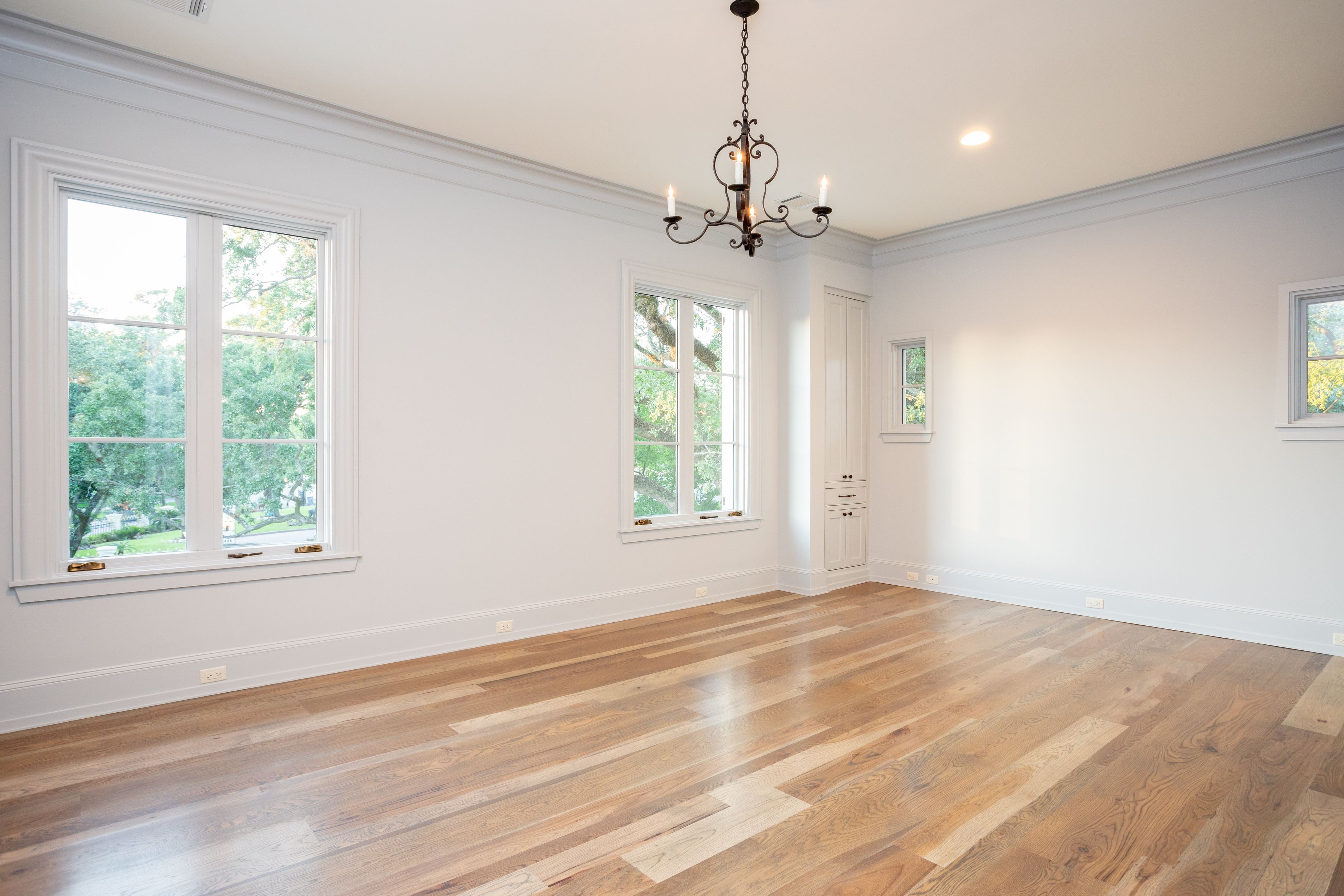  2535 Inwood Drive - 物件實景
