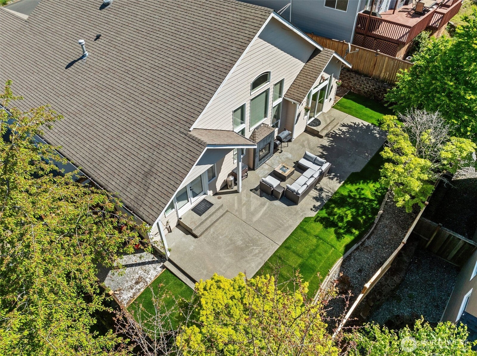 Tacoma, Washington, 98422, United States, 3 Bedrooms Bedrooms, ,3 BathroomsBathrooms,Residential,For Sale,1924531
