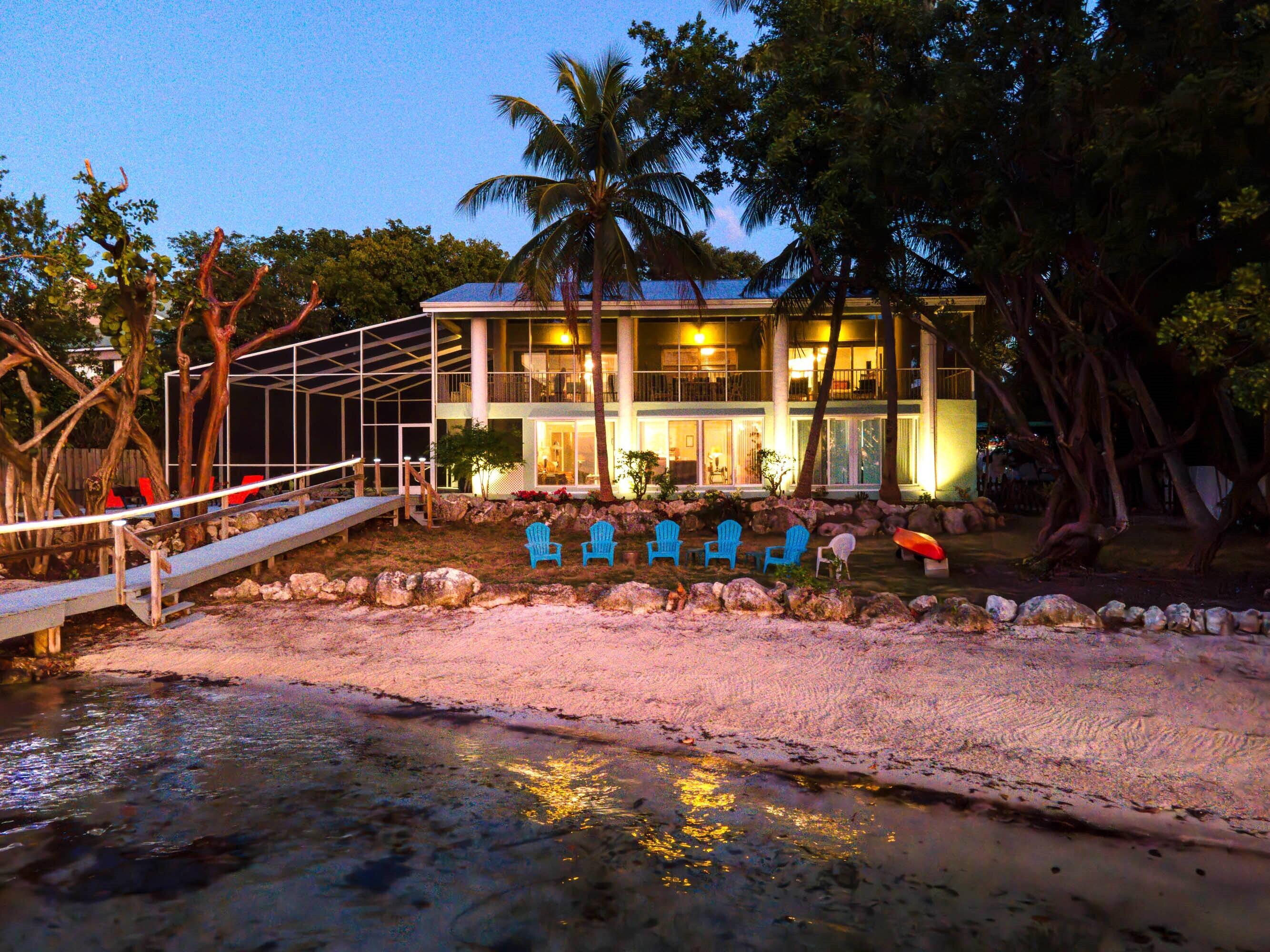 ISLAMORADA, Florida, 33036, United States, 5 Bedrooms Bedrooms, ,3 BathroomsBathrooms,Residential,For Sale,1828354