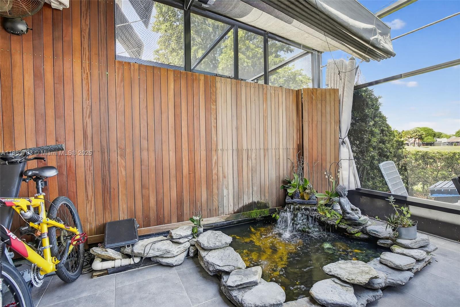 Pembroke Pines, Florida, 33026, United States, 3 Bedrooms Bedrooms, ,3 BathroomsBathrooms,Residential,For Sale,1954941