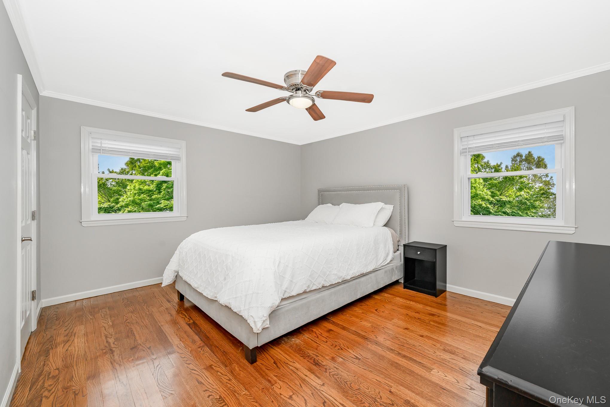 Massapequa Park, New York, 11762, United States, 3 Bedrooms Bedrooms, ,3 BathroomsBathrooms,Residential,For Sale,1937642