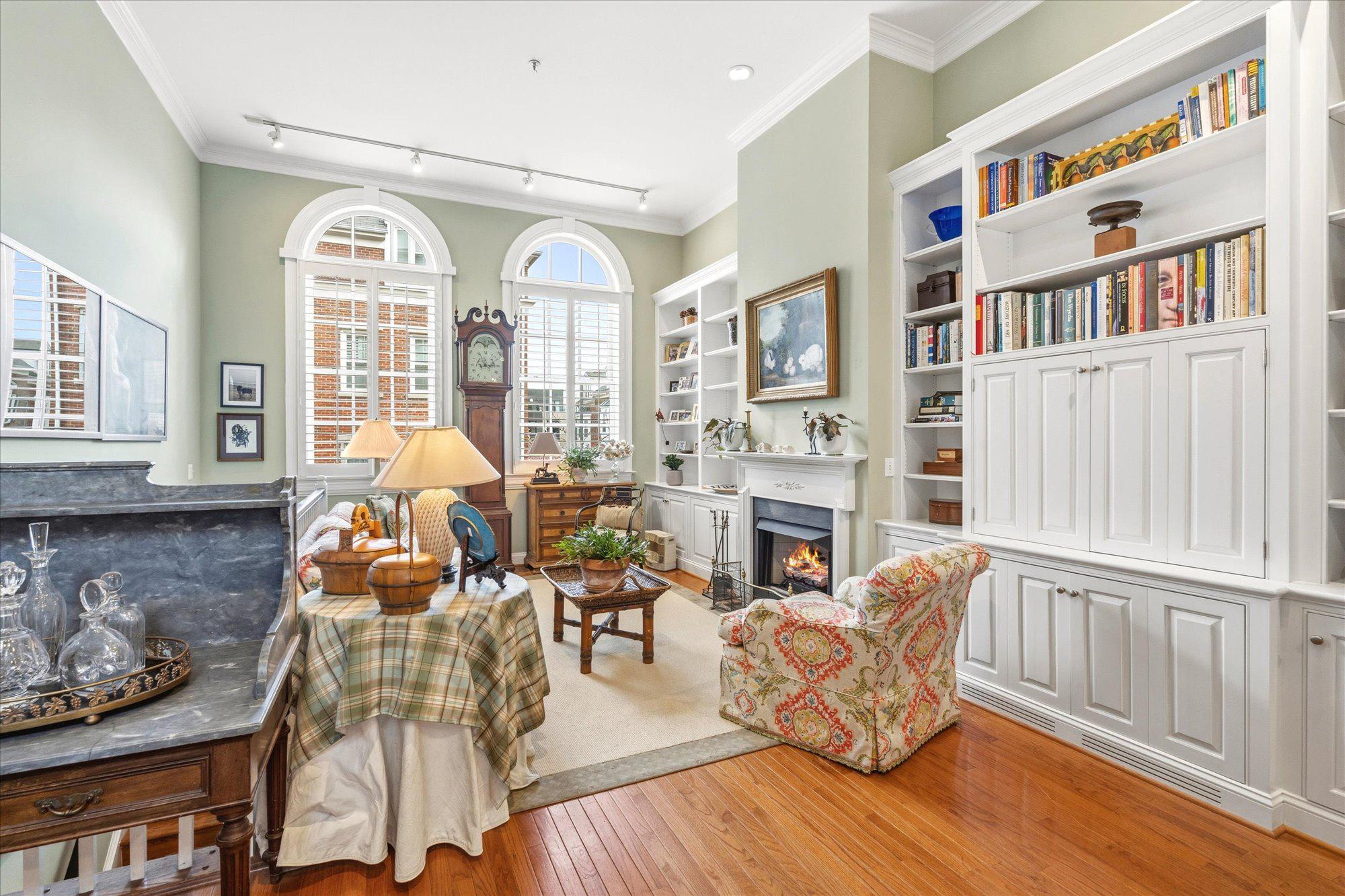  610 Tivoli Passage Way, Alexandria, VA, 22314 - 物件實景