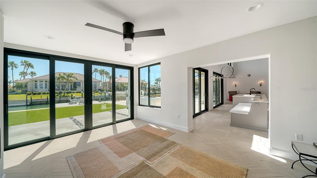 Longboat Key, Florida, 34228, United States, 4 Bedrooms Bedrooms, ,4 BathroomsBathrooms,Residential,For Sale,1751761