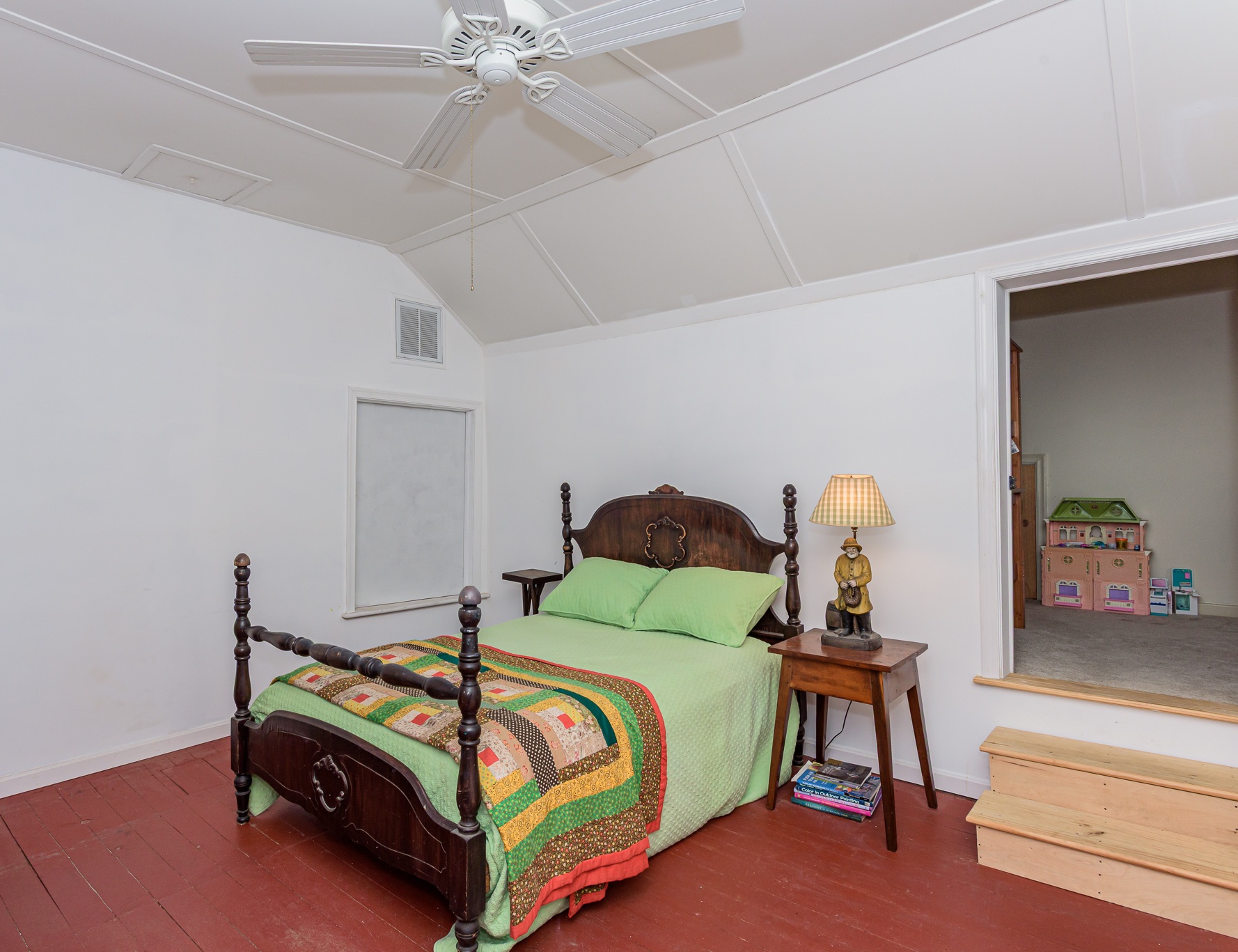 Princess Anne, Maryland, 21853, United States, 3 Bedrooms Bedrooms, ,2 BathroomsBathrooms,Residential,For Sale,1980911