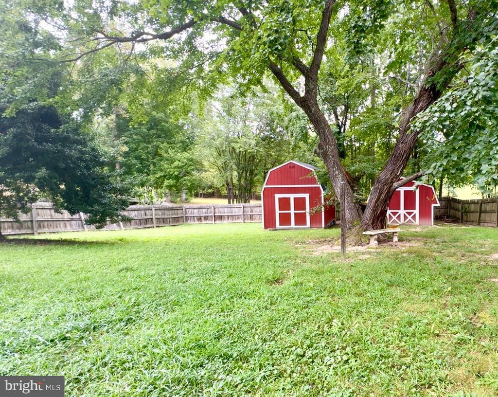 Fredericksburg, Virginia, 22407, United States, 5 Bedrooms Bedrooms, ,3 BathroomsBathrooms,Residential,For Sale,1925388