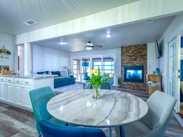 Possum Kingdom Lake, Texas, 76449, United States, 3 Bedrooms Bedrooms, ,2 BathroomsBathrooms,Residential,For Sale,1976028