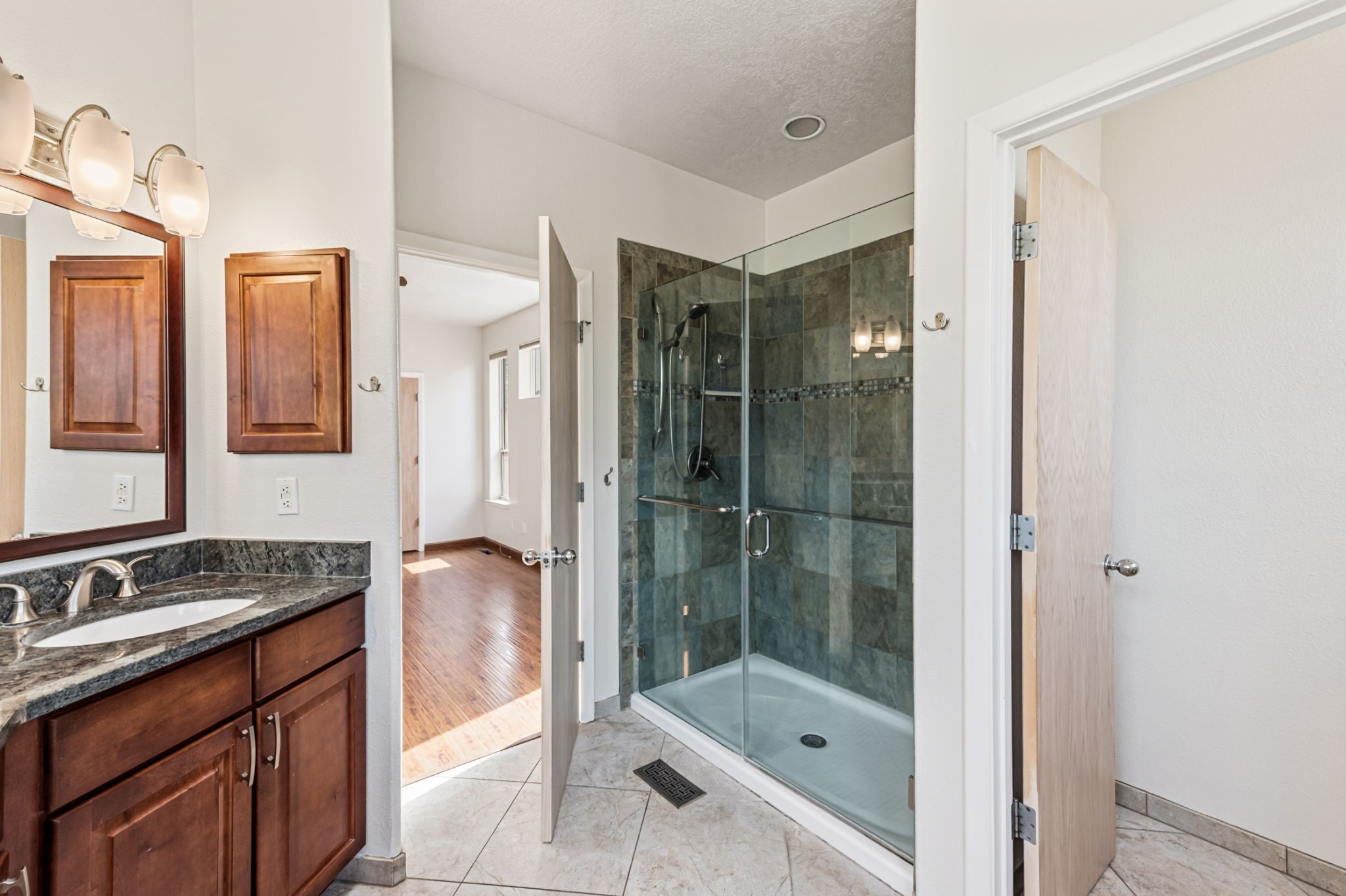  901 Calle Coronado - 物件實景