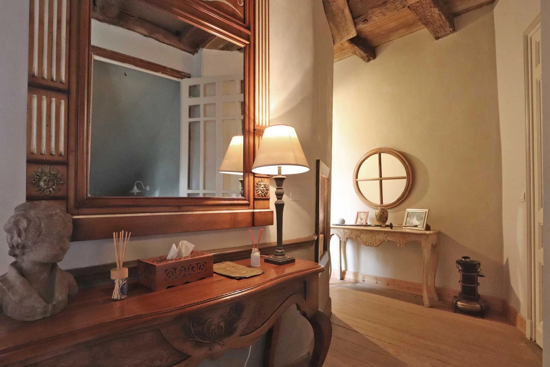 Bergerac, New Aquitaine, 24100, FR, 7 Bedrooms Bedrooms, ,4 BathroomsBathrooms,Residential,For Sale,1995798