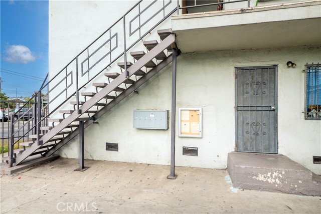 Los Angeles, California, 90011, United States, 10 Bedrooms Bedrooms, ,Residential,For Sale,1882090