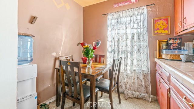 Los Angeles, California, 90063, United States, 6 Bedrooms Bedrooms, ,Residential,For Sale,1922877