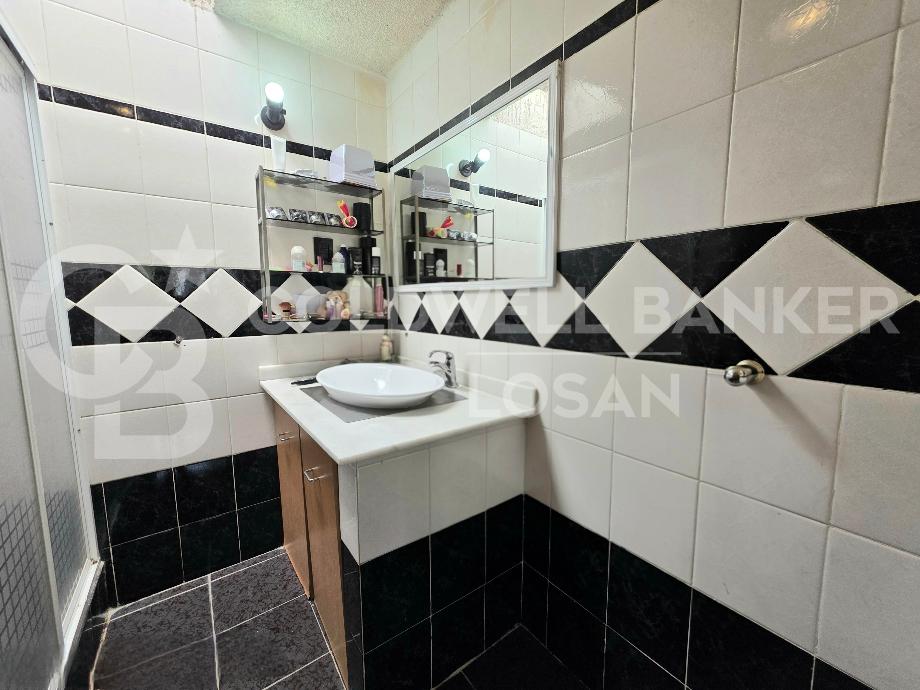 Atizapán de Zaragoza, Estado de méxico, 52995, Mexico, 3 Bedrooms Bedrooms, ,4 BathroomsBathrooms,Residential,For Sale,1926035