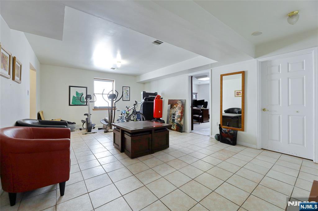 North Arlington, New Jersey, 07031, United States, 6 Bedrooms Bedrooms, ,4 BathroomsBathrooms,Residential,For Sale,1974124