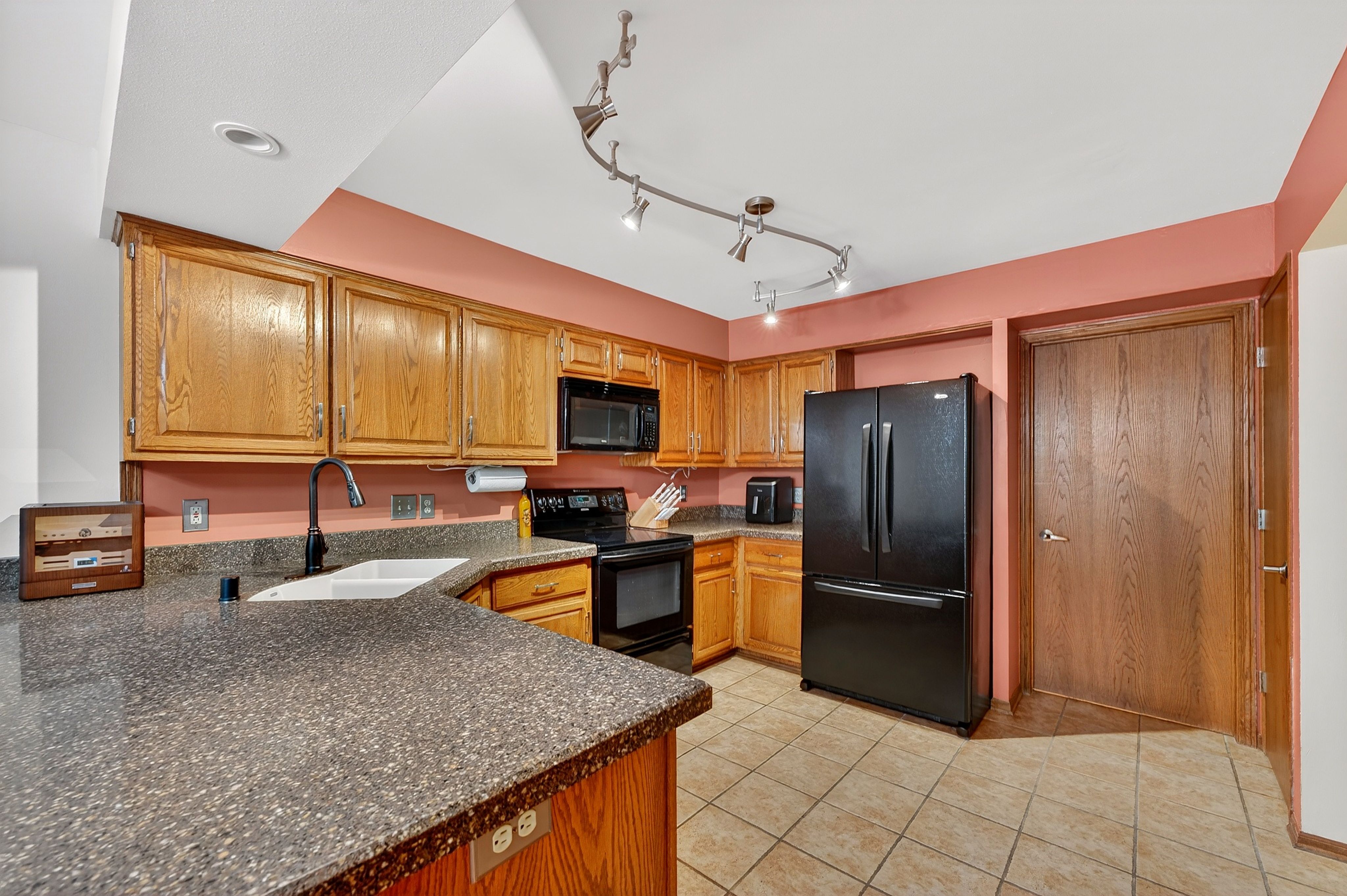 Three Bedroom Condo in Pewaukee - 物件實景