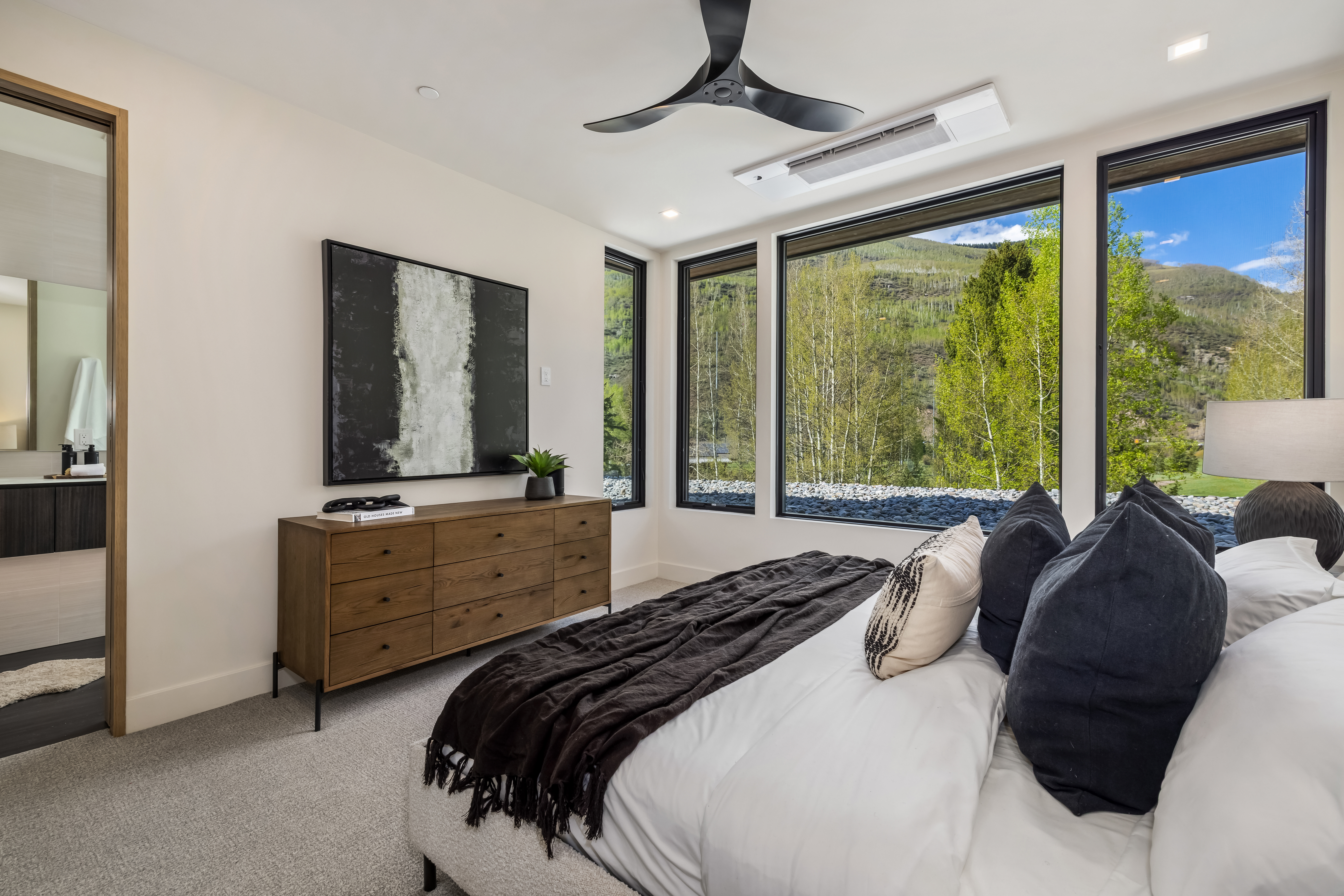  Newly Constructed Mountain Contemporary on Vail Golf Course - 物件實景