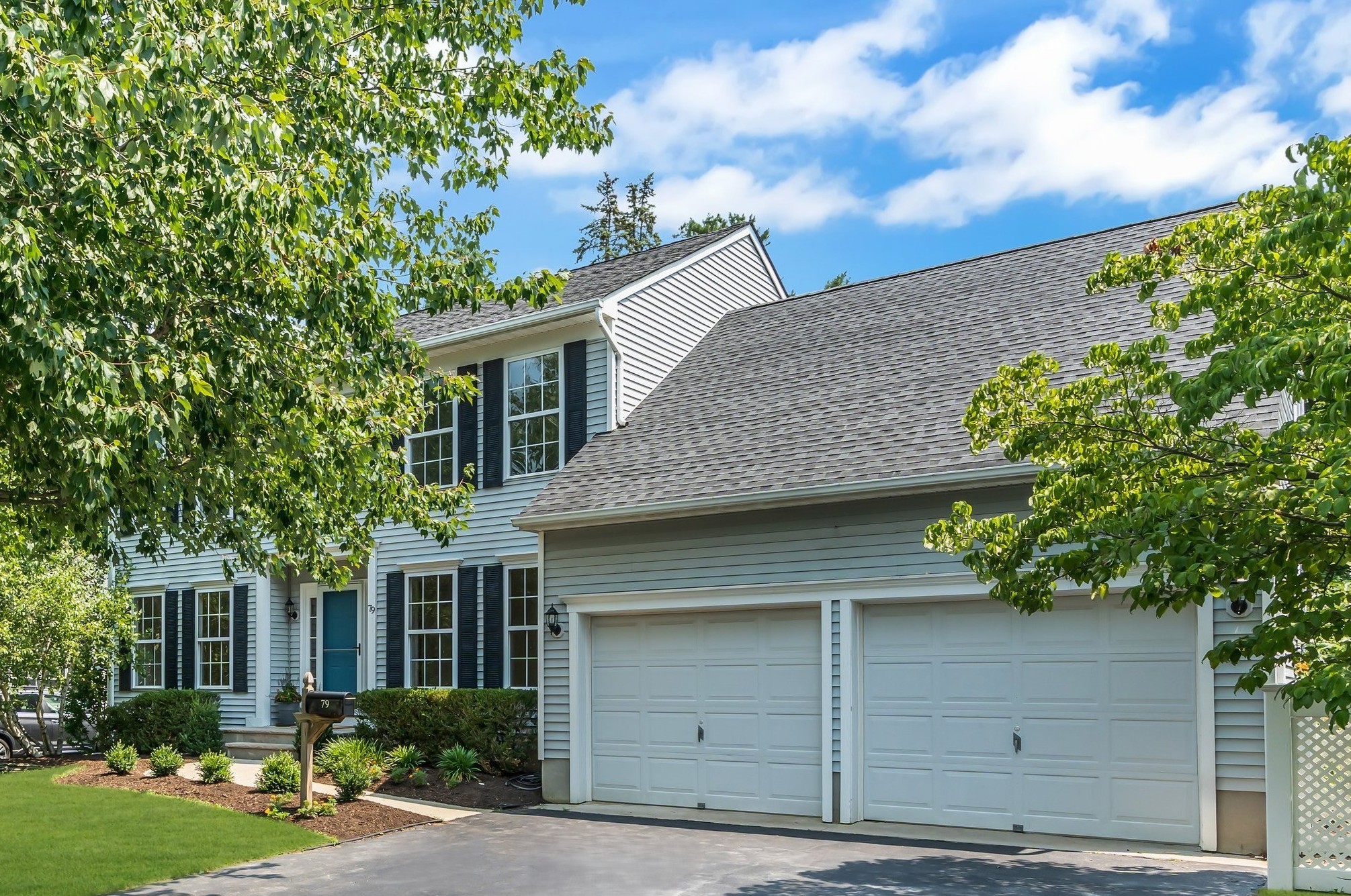  Charming Fair Haven Colonial - 物件實景
