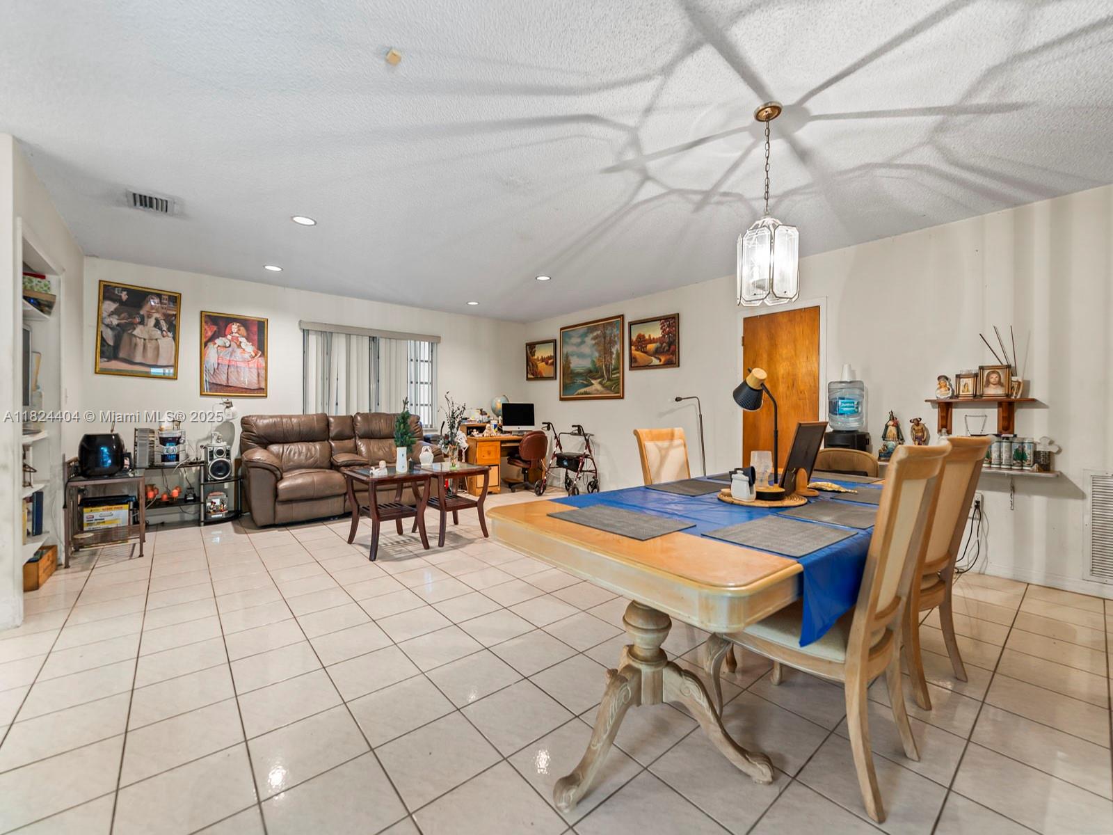 Palmetto Bay, Florida, 33157, United States, 3 Bedrooms Bedrooms, ,3 BathroomsBathrooms,Residential,For Sale,1867576