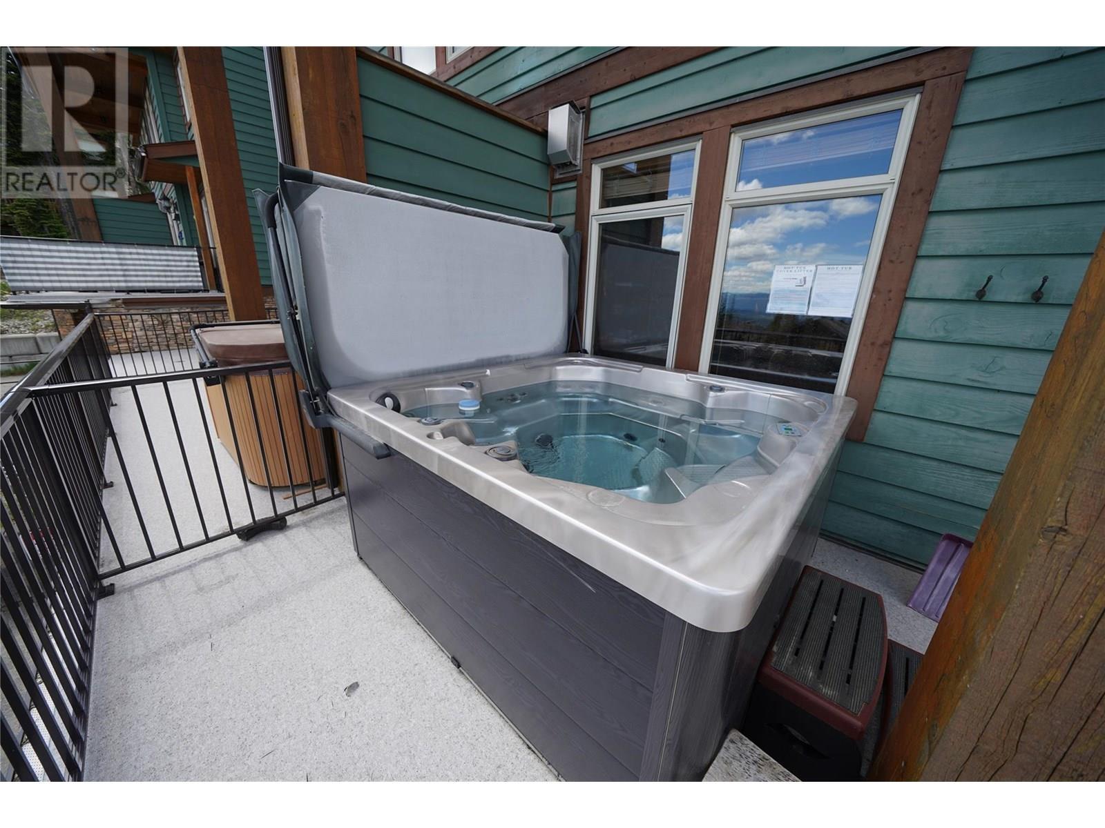BIG WHITE, British Columbia, V0H 1A0, CA, 2 Bedrooms Bedrooms, ,1 BathroomBathrooms,Residential,For Sale,1949085