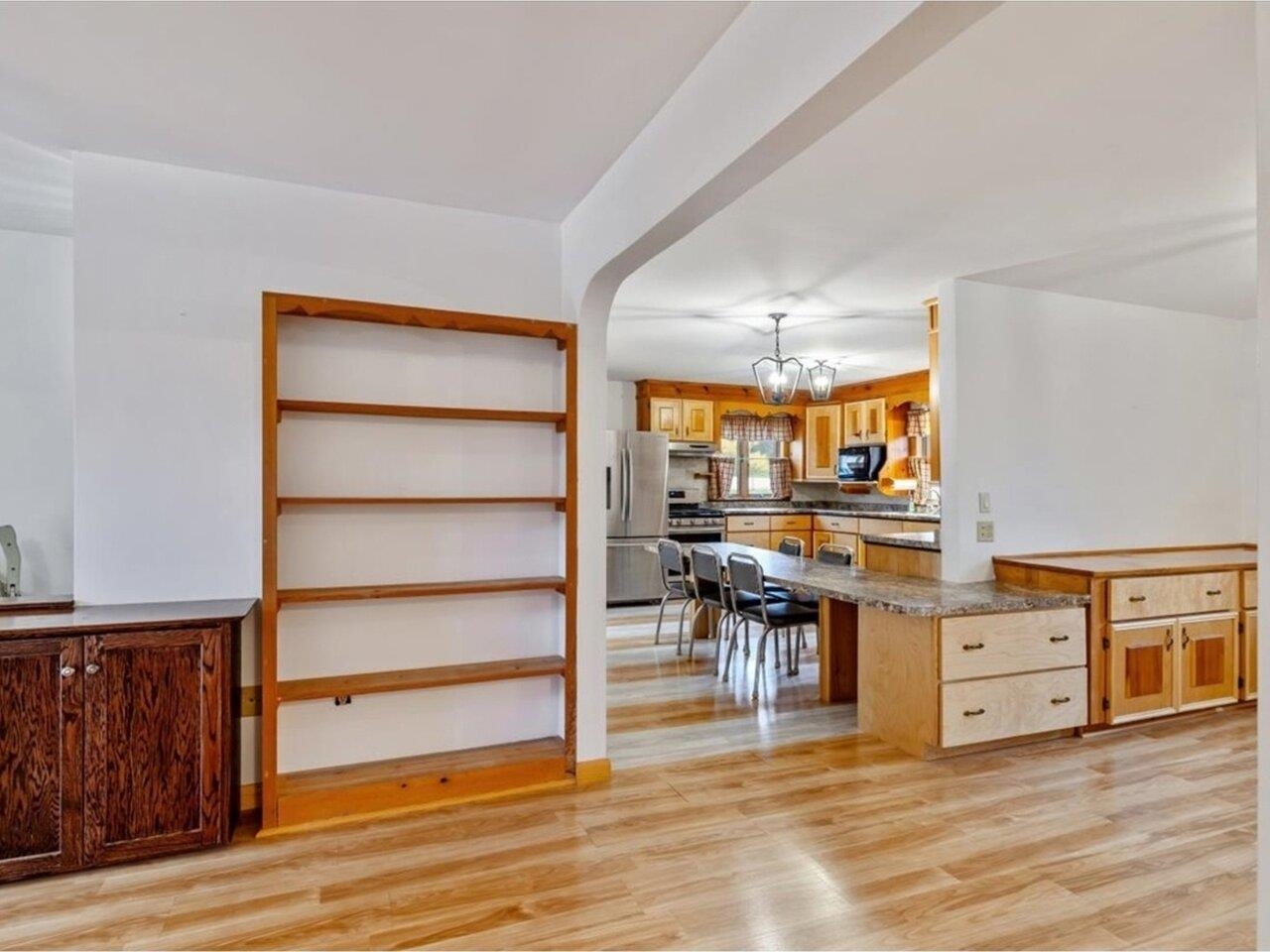 St. Albans Town, Vermont, 05478, United States, 4 Bedrooms Bedrooms, ,3 BathroomsBathrooms,Residential,For Sale,1970422