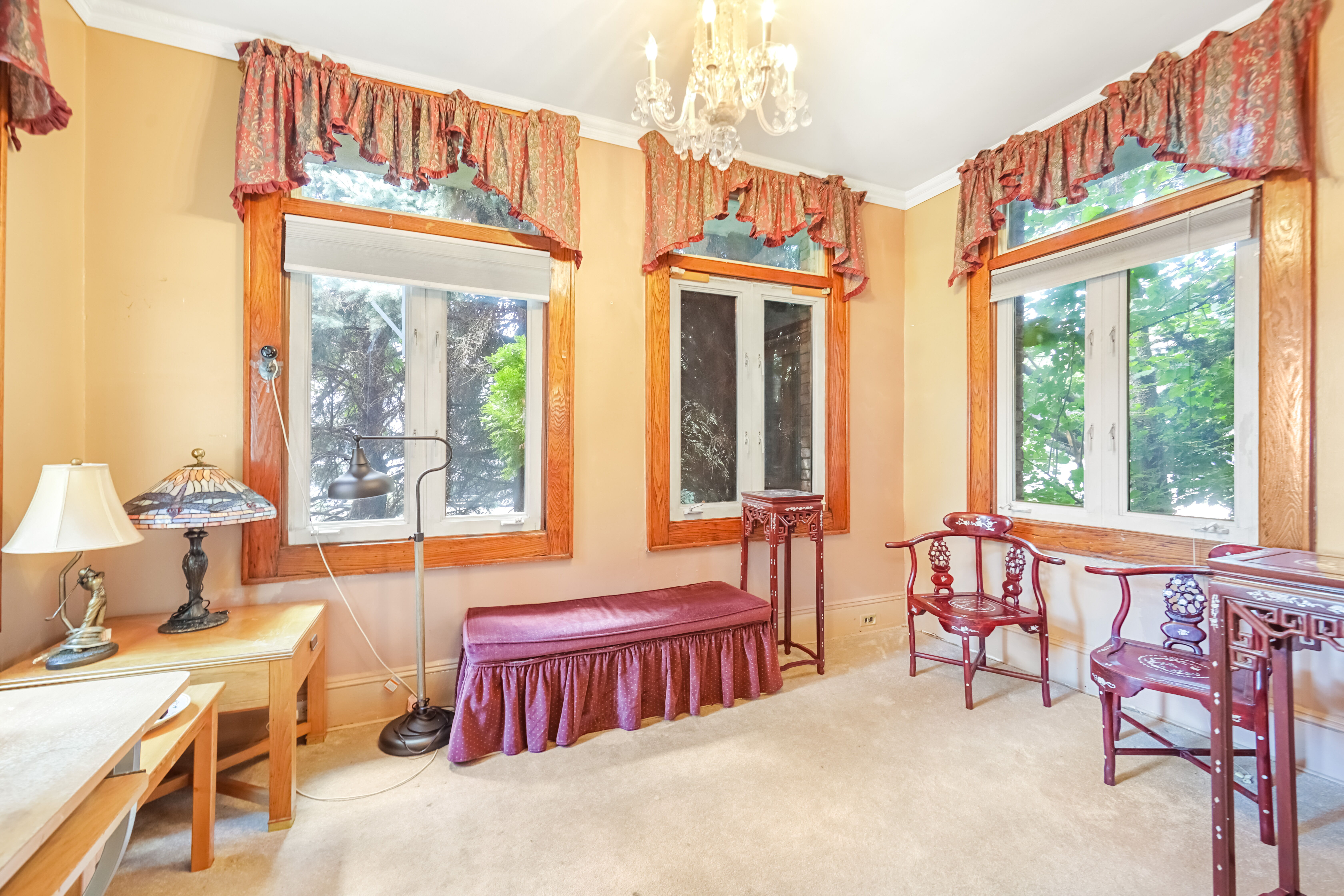 Cliffside Park, New Jersey, 07010, United States, 3 Bedrooms Bedrooms, ,3 BathroomsBathrooms,Residential,For Sale,1980135