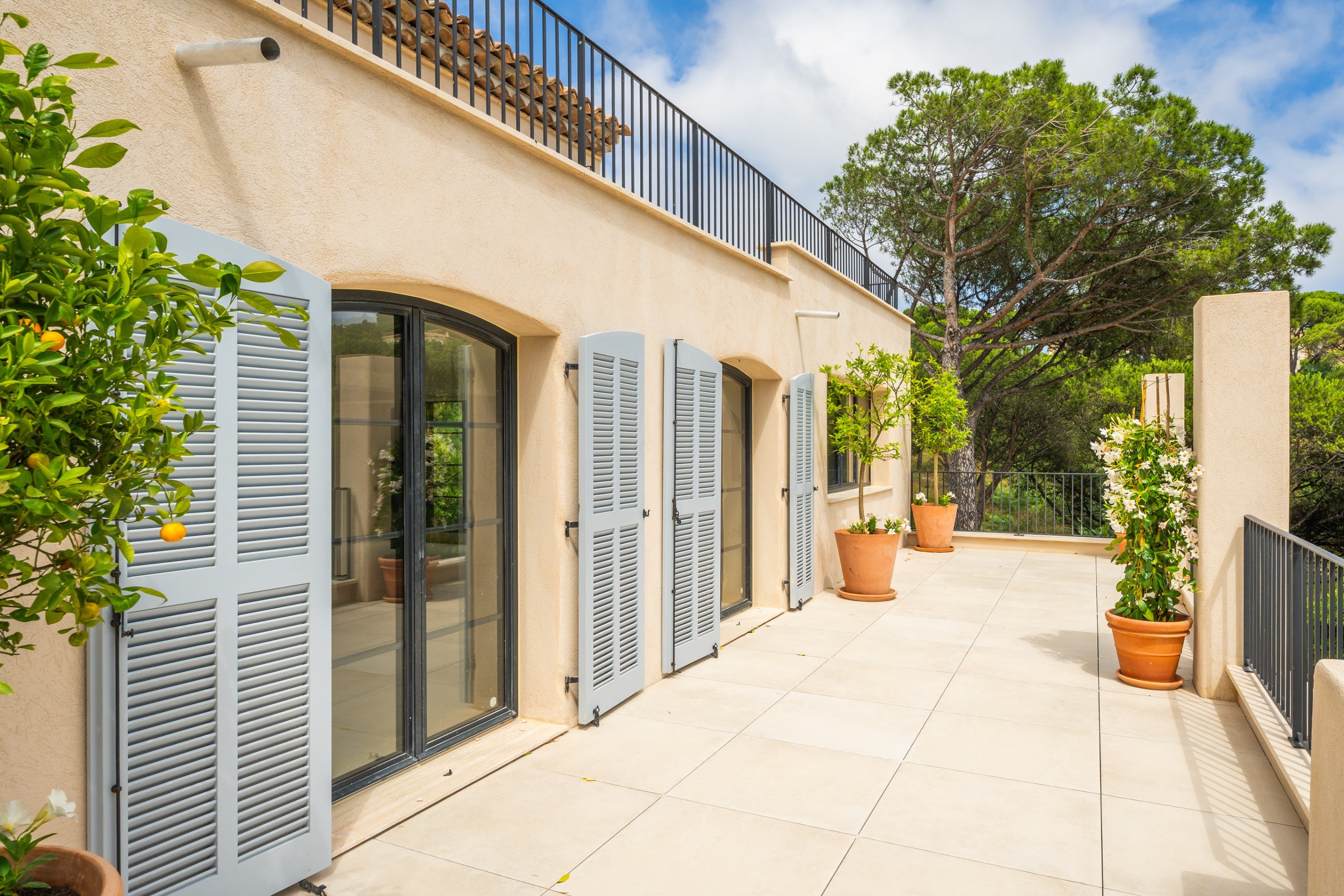  Ramatuelle – South-Facing Villa with Swimming Pool and Sea View - 物件實景