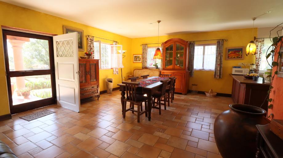 Morelia, Michoacán de Ocampo, 58341, Mexico, 1 Bedroom Bedrooms, ,Residential,For Sale,1994842