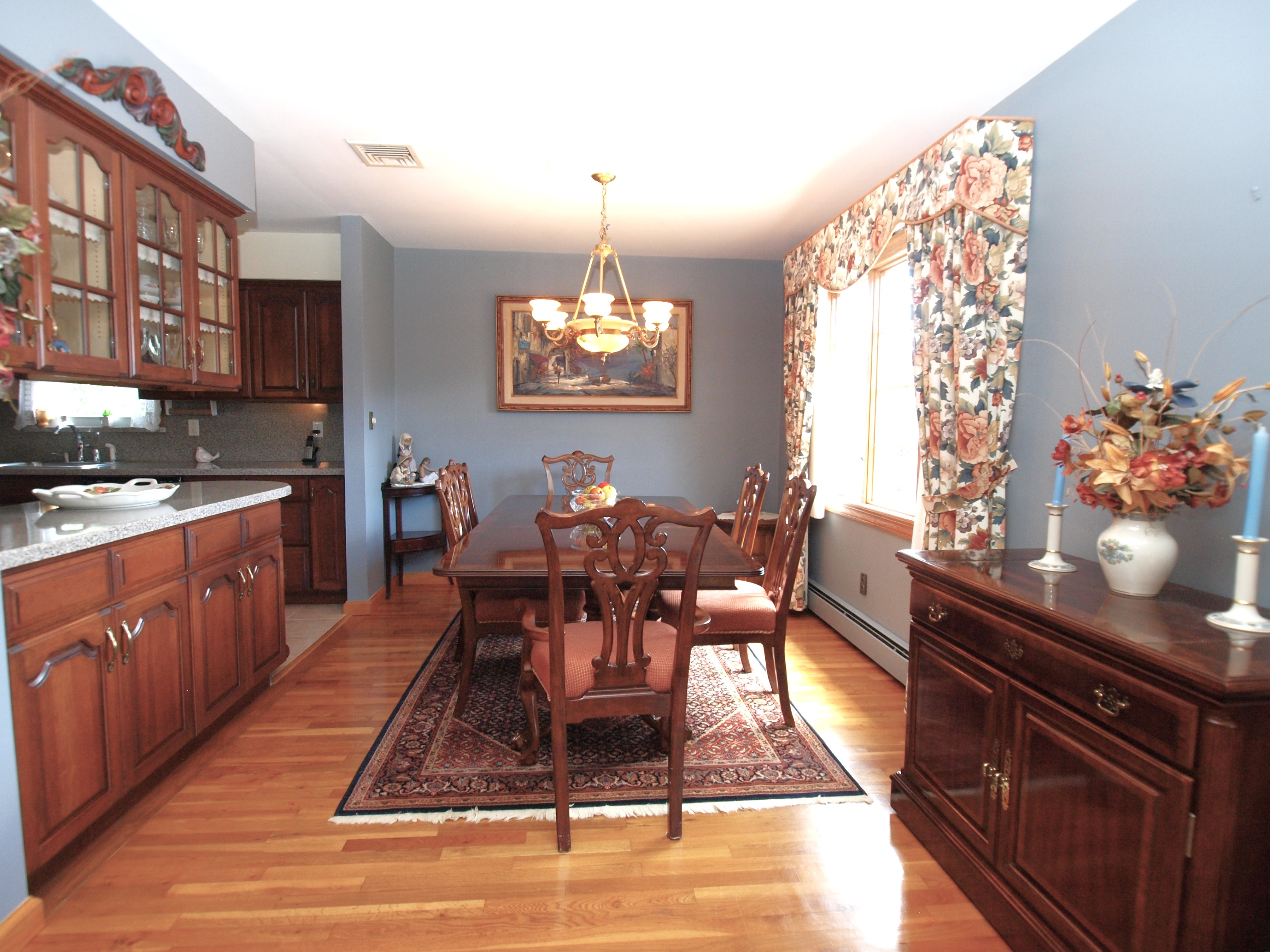 Pompton Plains, New Jersey, 07444, United States, 3 Bedrooms Bedrooms, ,2 BathroomsBathrooms,Residential,For Sale,1937203