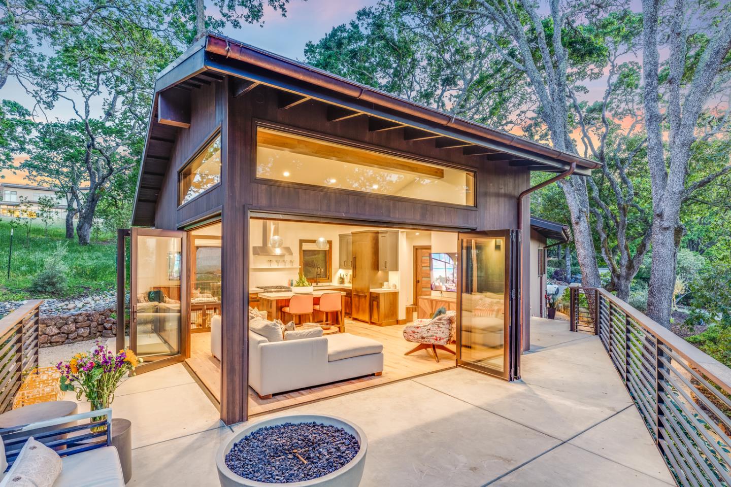 Portola Valley, California, 94028, United States, 6 Bedrooms Bedrooms, ,6 BathroomsBathrooms,Residential,For Sale,1917996
