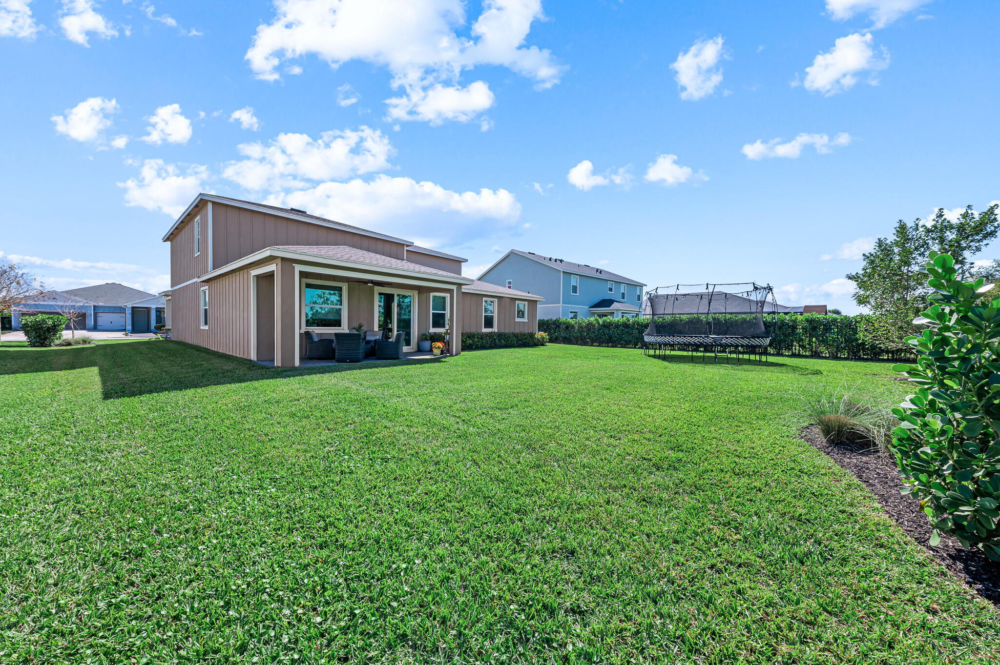 Loxahatchee, Florida, 33470, United States, 5 Bedrooms Bedrooms, ,4 BathroomsBathrooms,Residential,For Sale,1902120