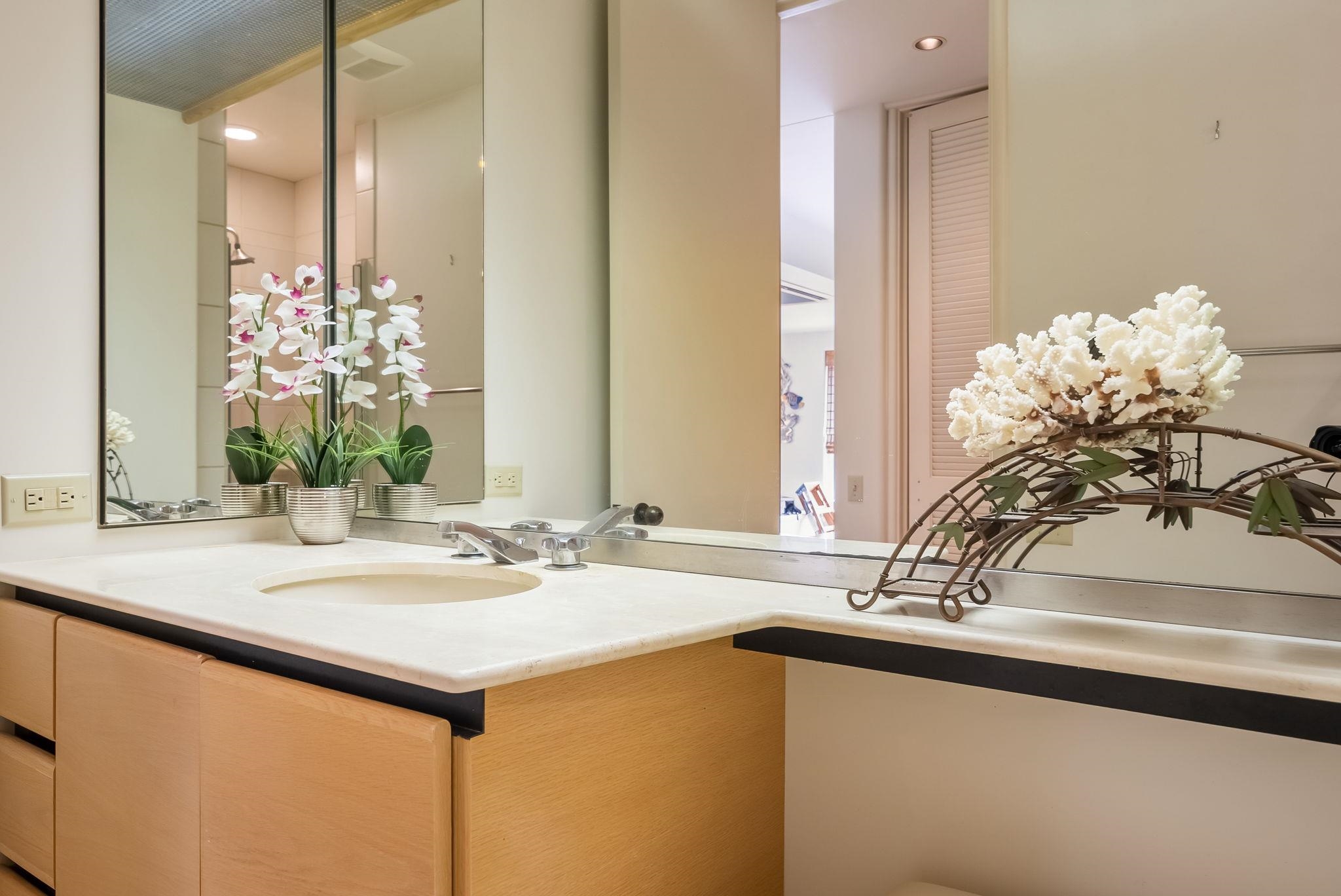 Kihei, Hawaii, 96753, United States, 2 Bedrooms Bedrooms, ,2 BathroomsBathrooms,Residential,For Sale,1996038