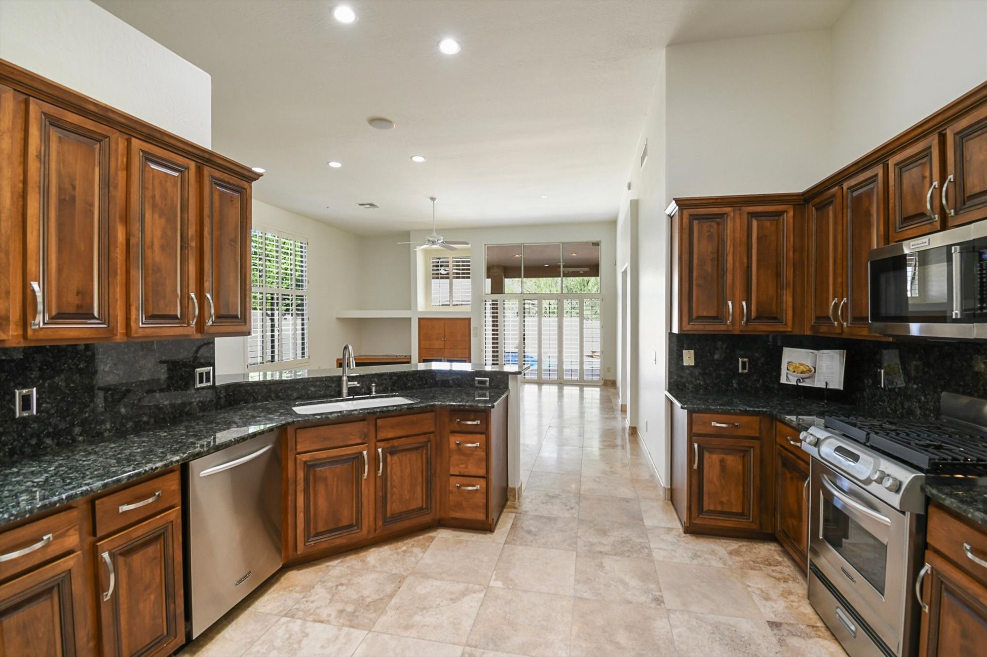  14214 E Cheryl Drive¦Scottsdale, AZ - 物件實景