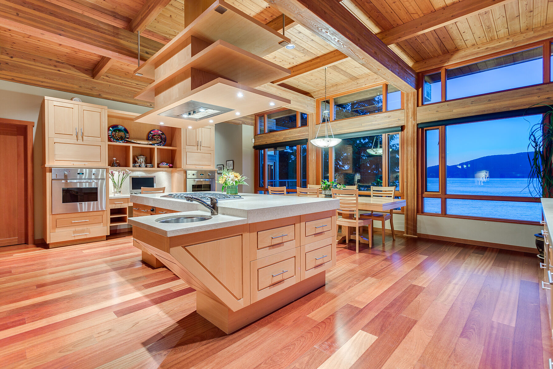  The Finest Waterfront Estate - 物件實景