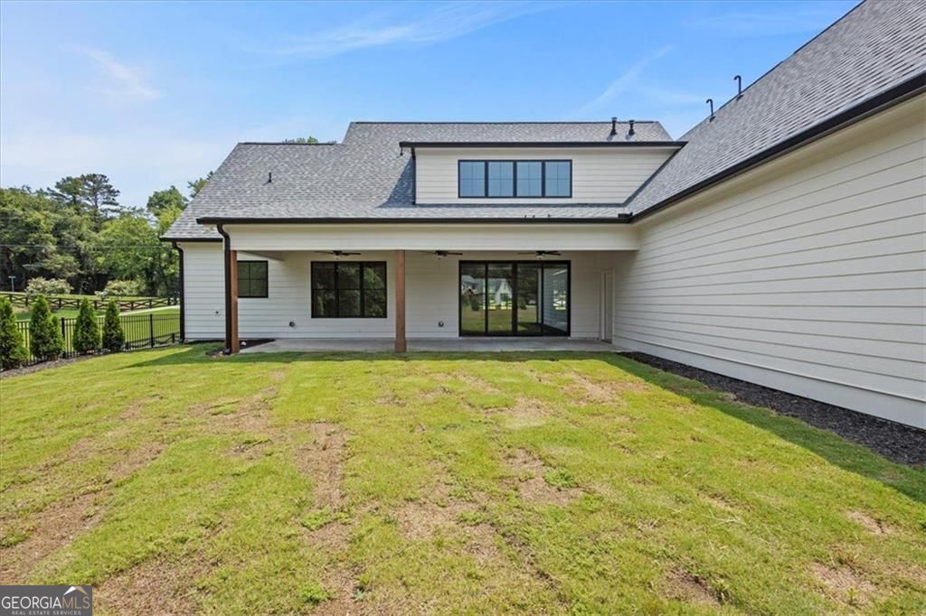 Gainesville, Georgia, 30506, United States, 5 Bedrooms Bedrooms, ,6 BathroomsBathrooms,Residential,For Sale,1908175