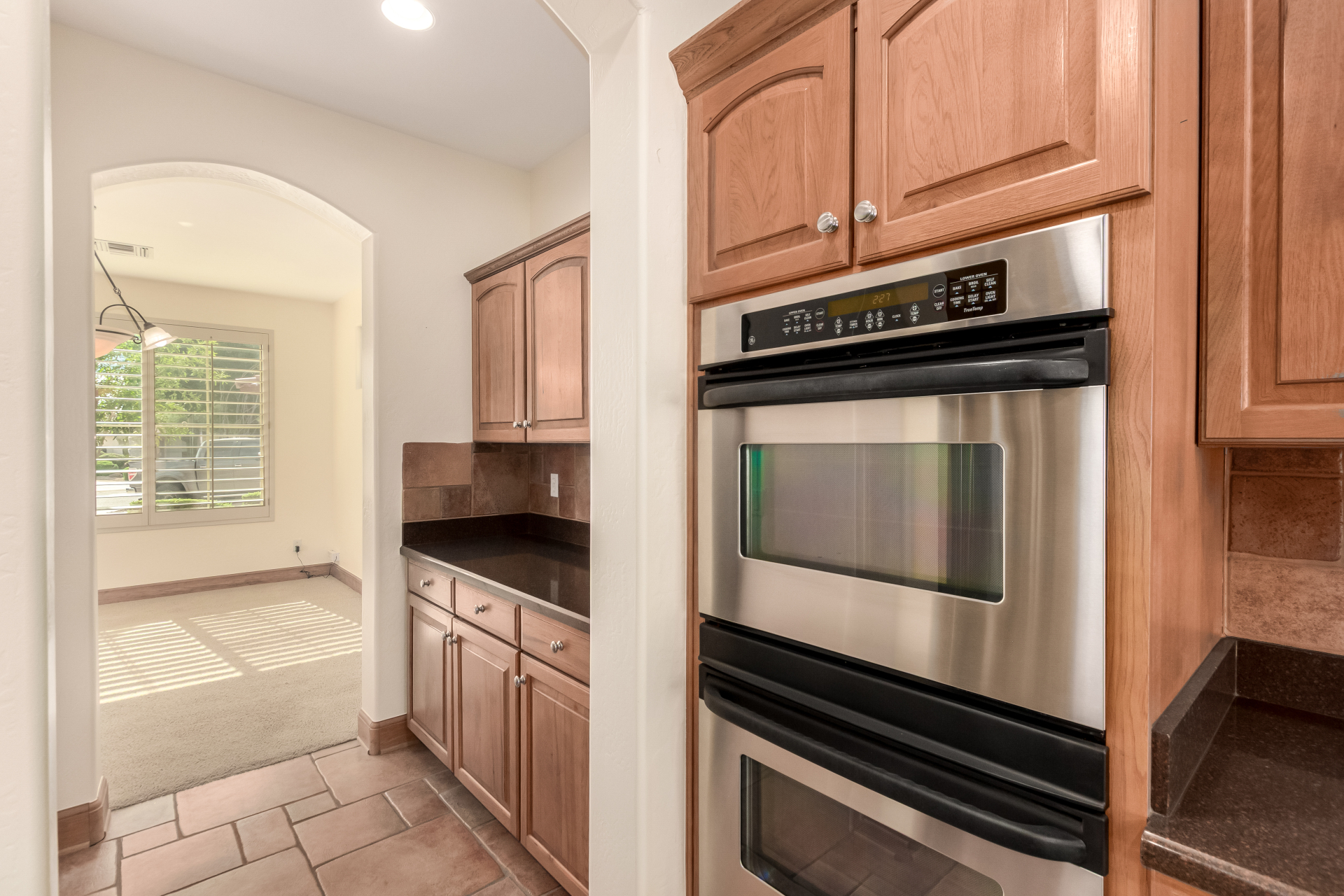 Phoenix, Arizona, 85083, United States, 4 Bedrooms Bedrooms, ,4 BathroomsBathrooms,Residential,For Sale,1993851