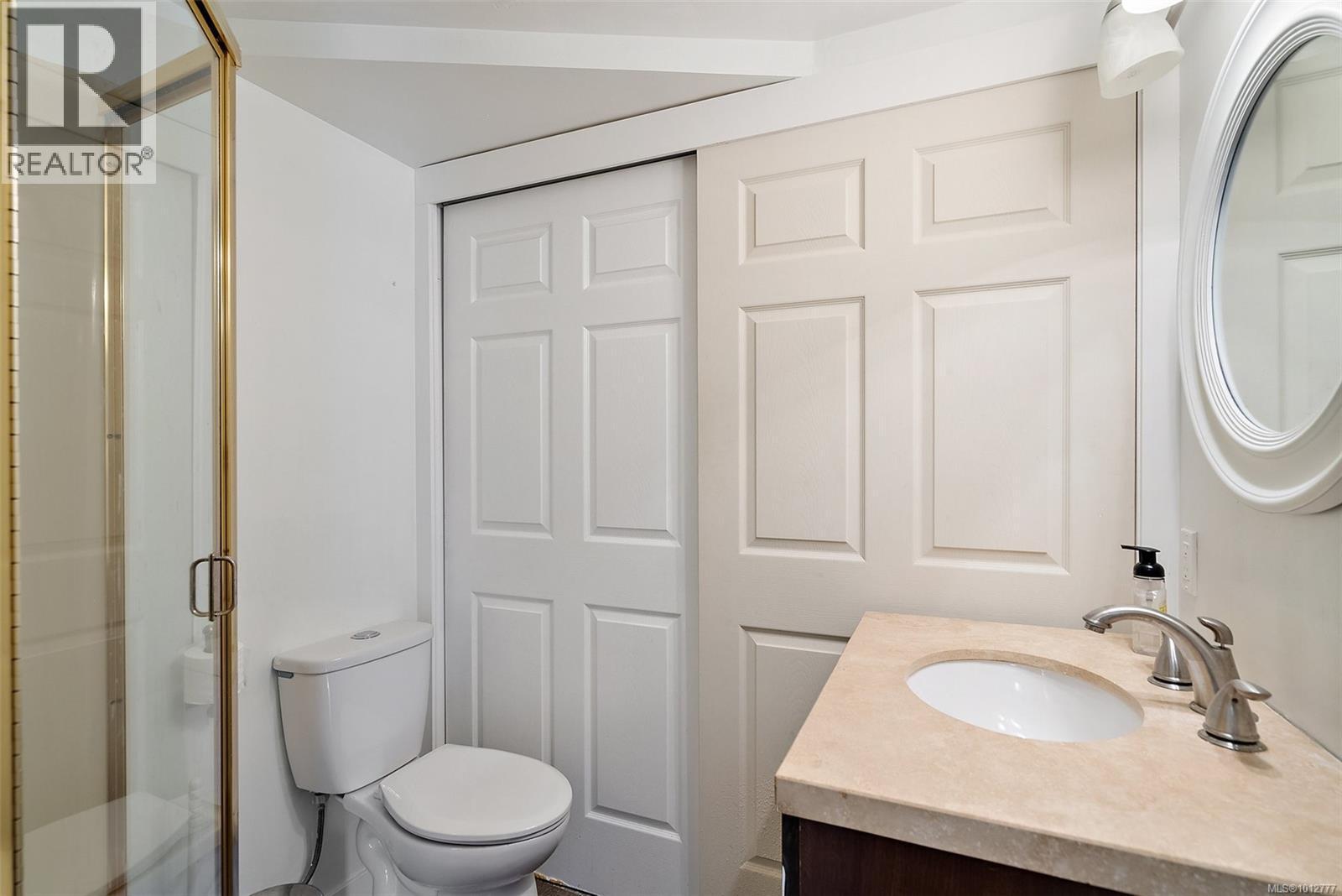 VIEW ROYAL, British Columbia, V9B 6N7, CA, 5 Bedrooms Bedrooms, ,3 BathroomsBathrooms,Residential,For Sale,1951757