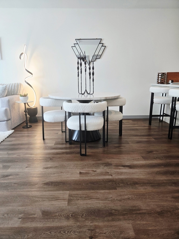 Wilmington, Massachusetts, 01887, United States, 1 Bedroom Bedrooms, ,1 BathroomBathrooms,Residential,For Sale,1983423